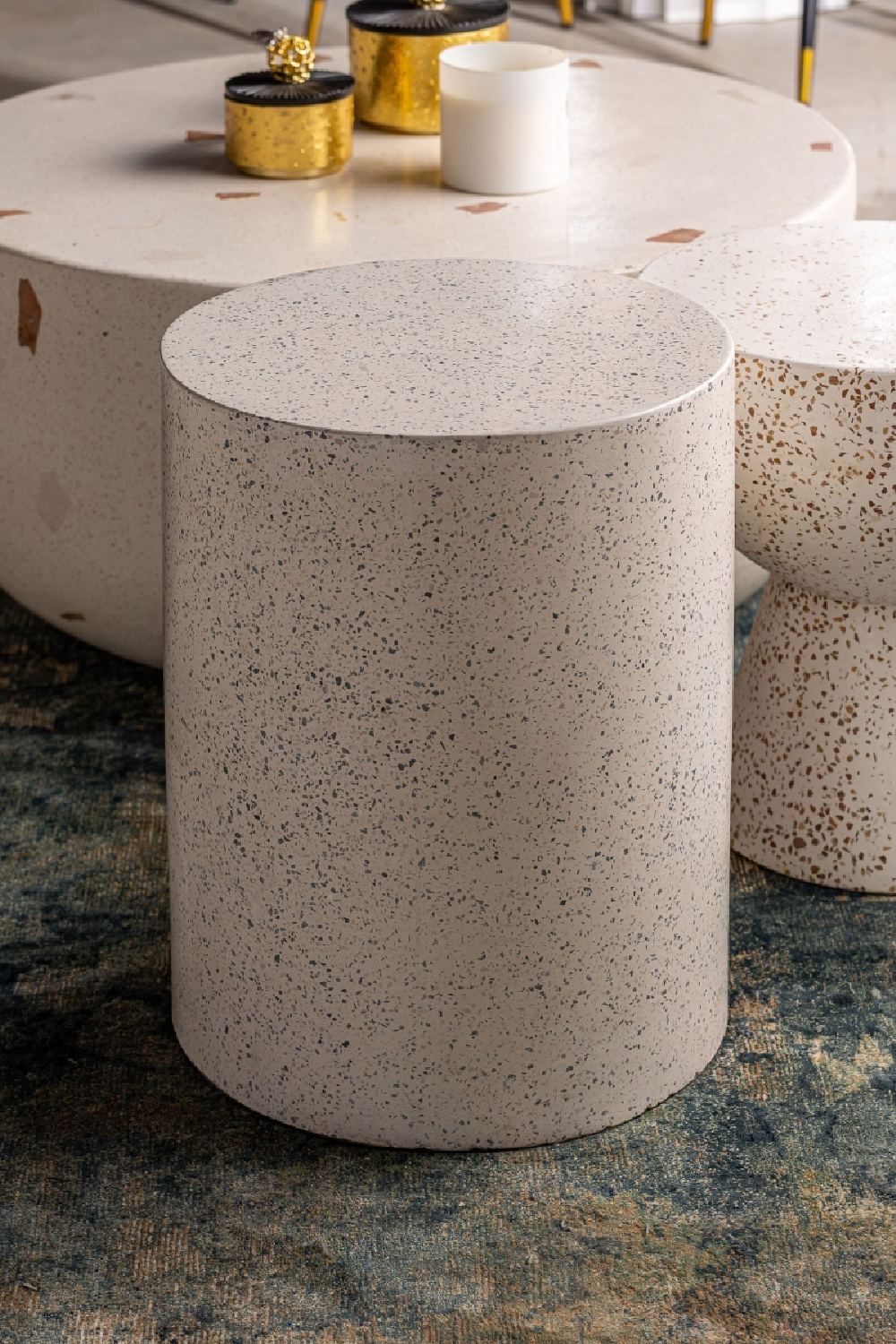 White Terrazzo Cylindrical Side Table | Oroa.com