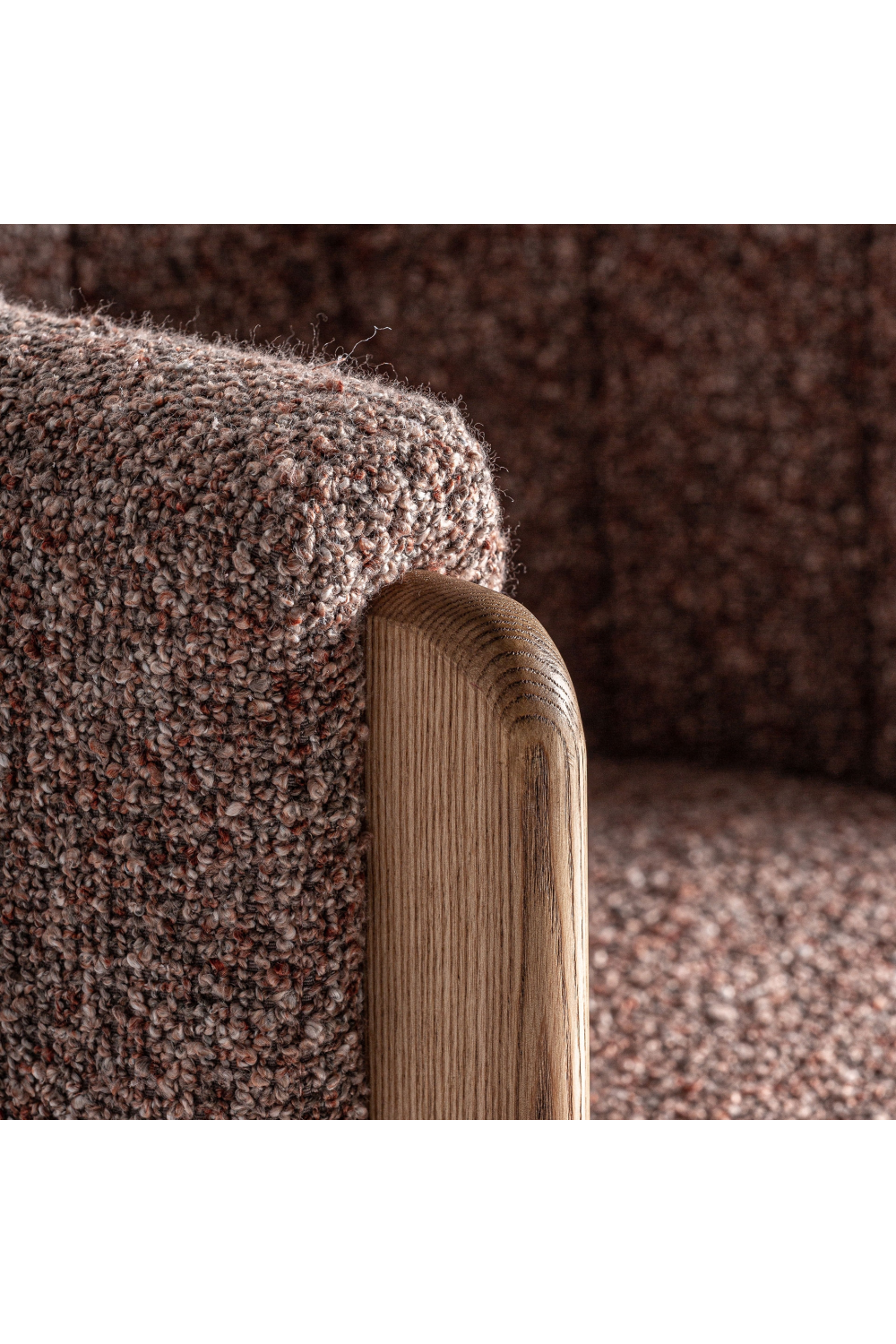 Brown Curved Accent Chair | Oroa.com