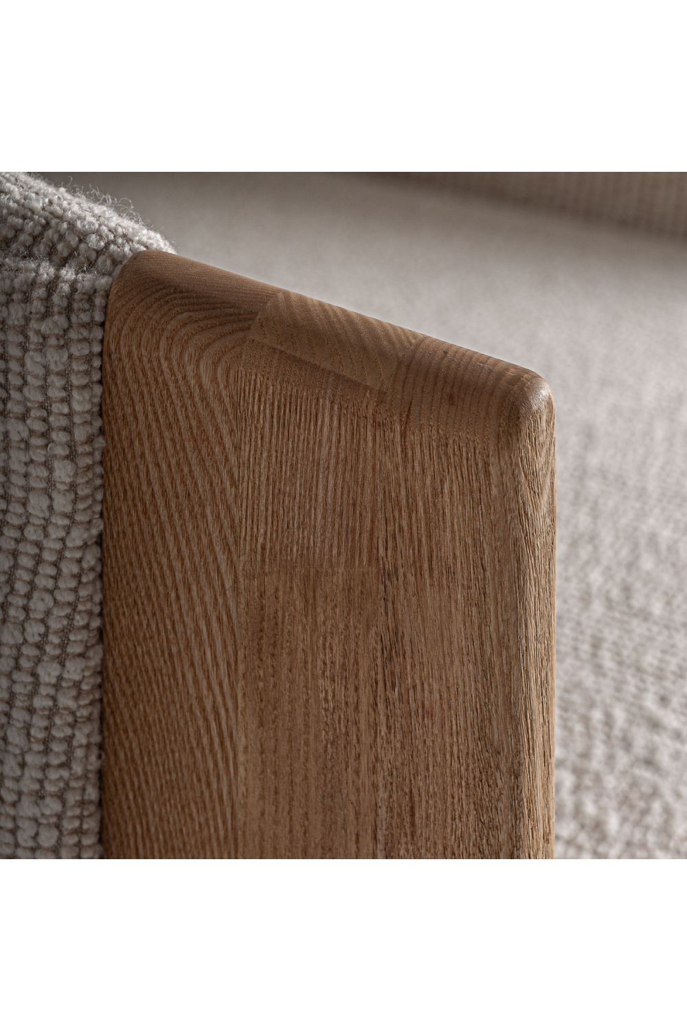Natural Oak Frame Padded Armchair | Oroa.com