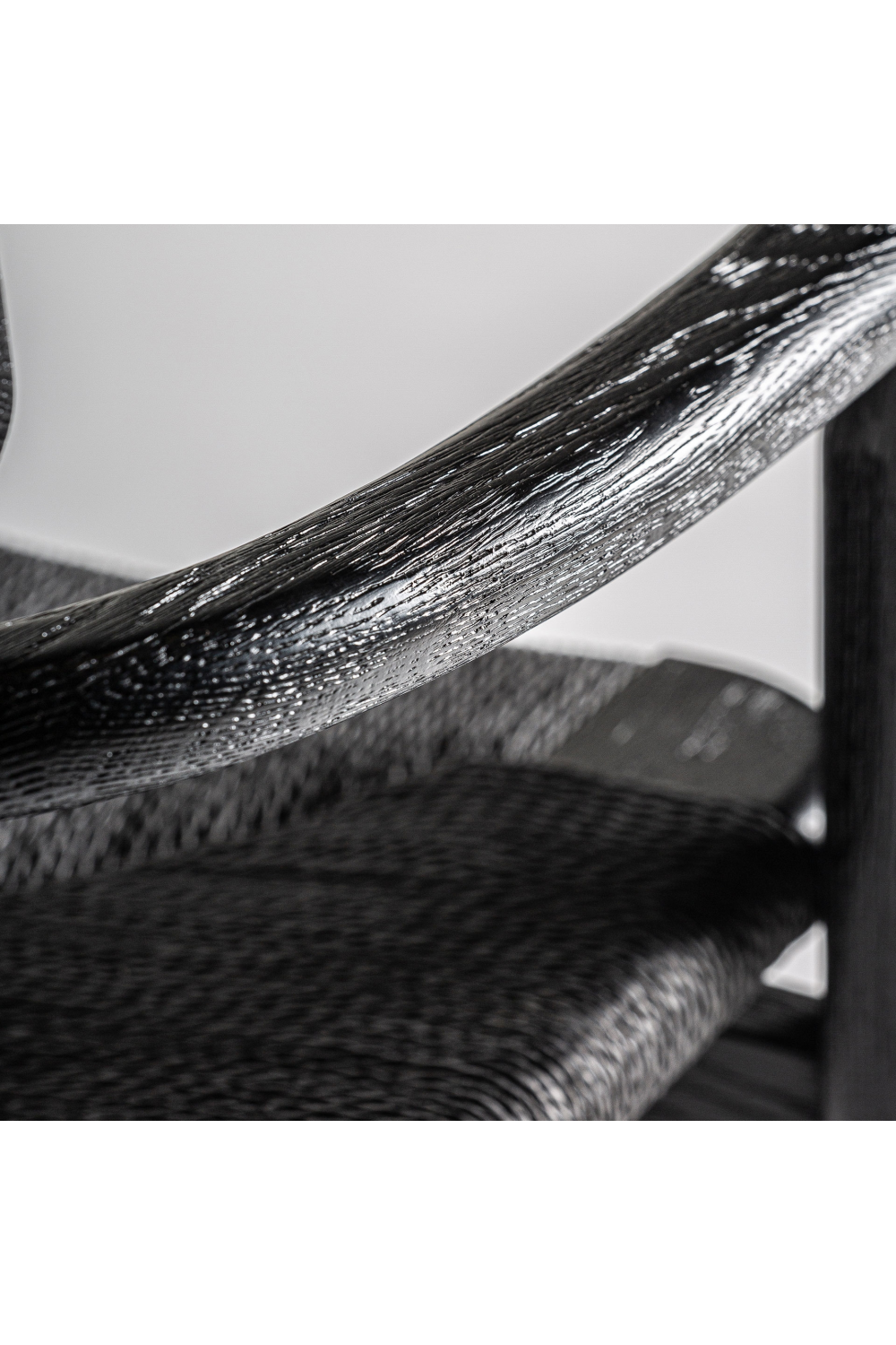 Black Oak Accent Chair | Oroa.com