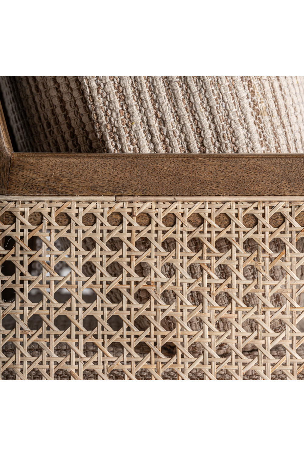 Wicker Classic Armchair | Oroa.com