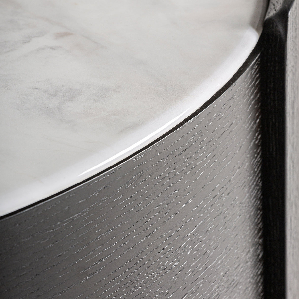 Black Oval Bedside Table | Oroa.com