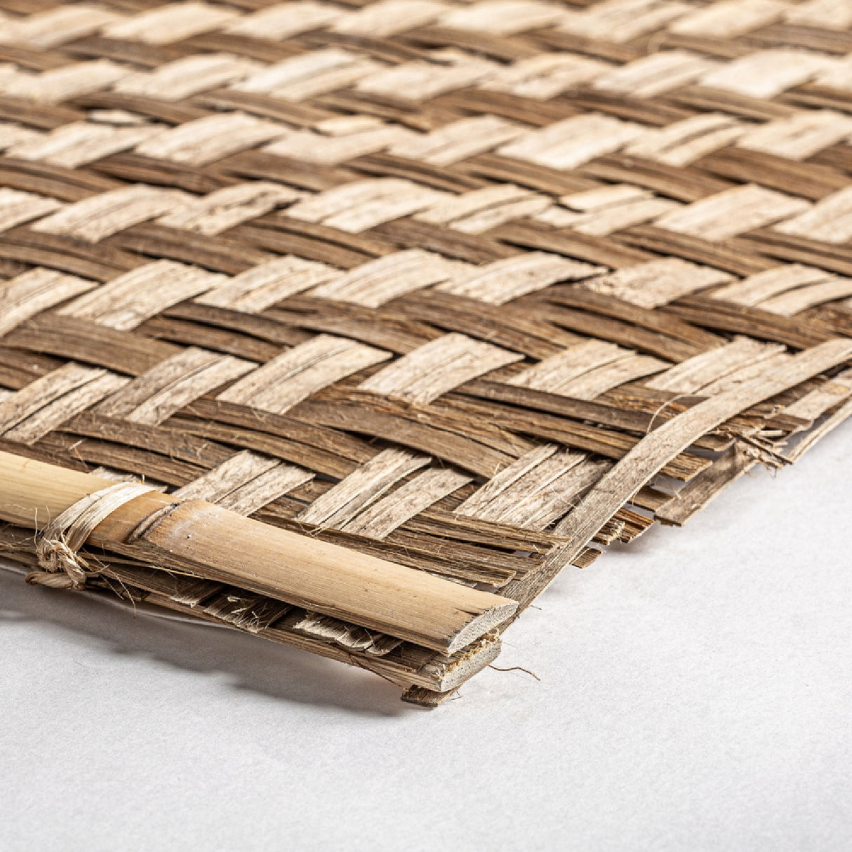 Modern European furniture - Woven Natural Fiber Wall Decor - www.oroa.com | Oroa.com