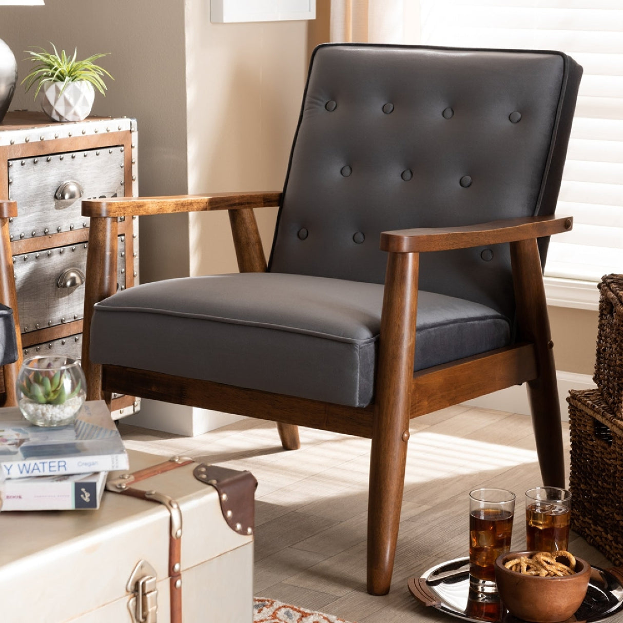 Modern European furniture - Button Tufted Lounge Chair - www.oroa.com | Oroa.com