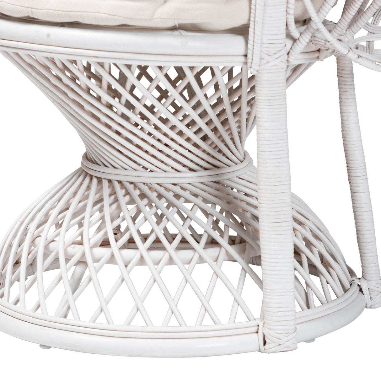 Modern European furniture - White Rattan Peacock Accent Chair - www.oroa.com | Oroa.com