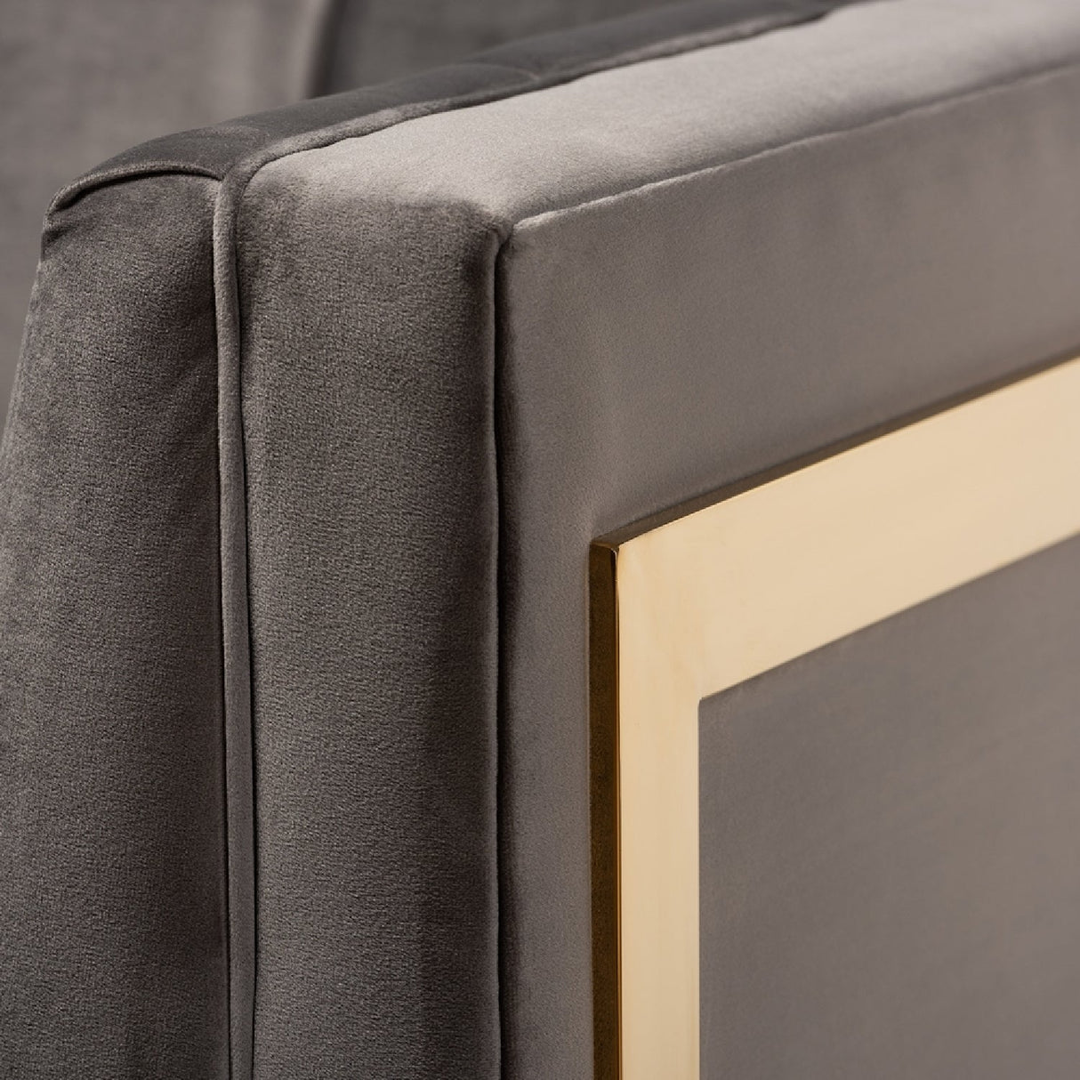 Modern European furniture - Button Tufted Velvet Accent Chair - www.oroa.com | Oroa.com