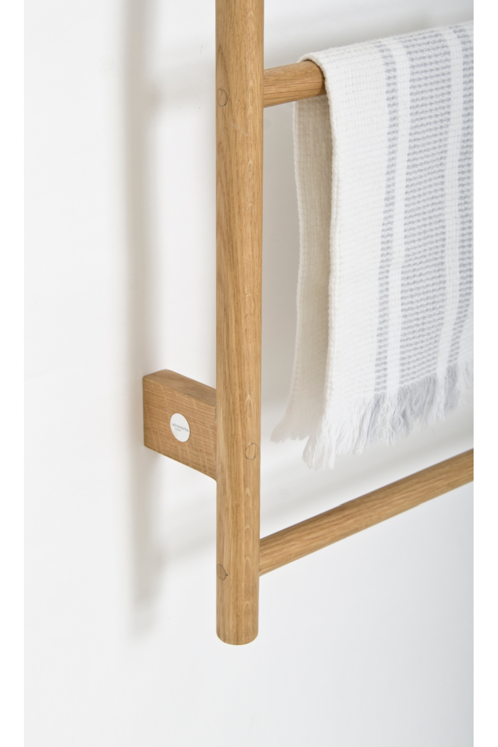 5-Bar Oak Wall Mounted Towel Rail | Oroa.com