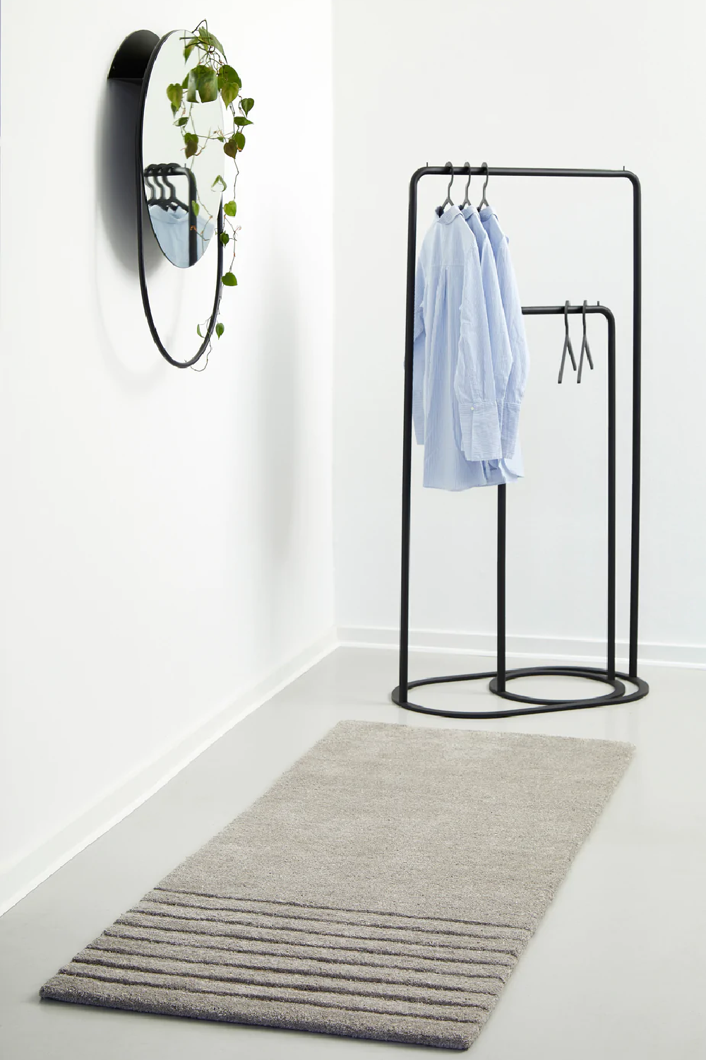 Black Metal Clothing Rack | Oroa.com
