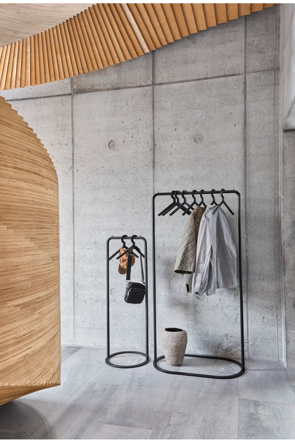 Black Metal Clothing Rack | Oroa.com