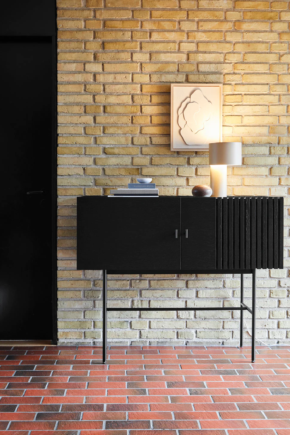 Graphical Modern Table Lamp | Oroa.com