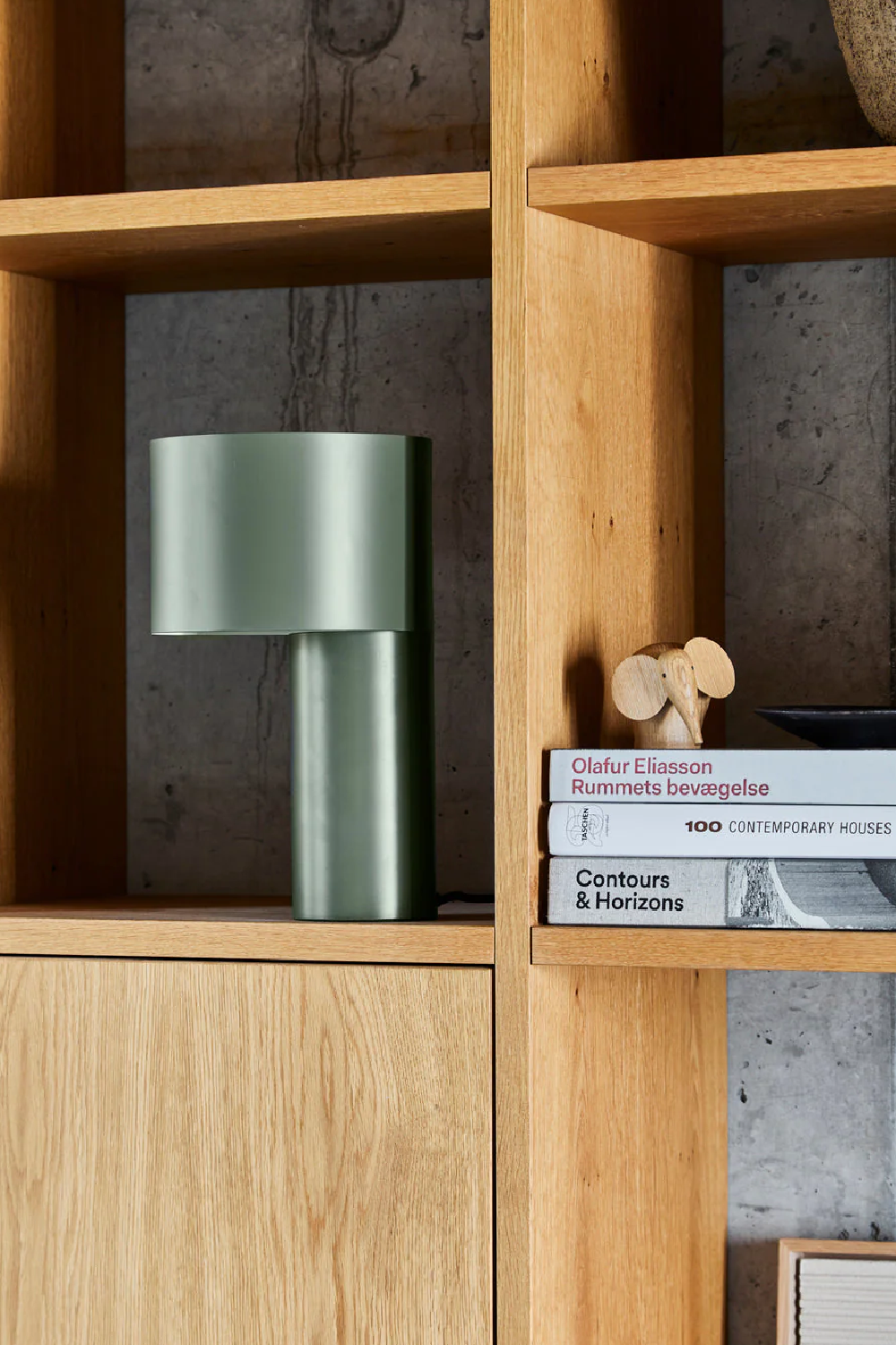 Graphical Modern Table Lamp | Oroa.com