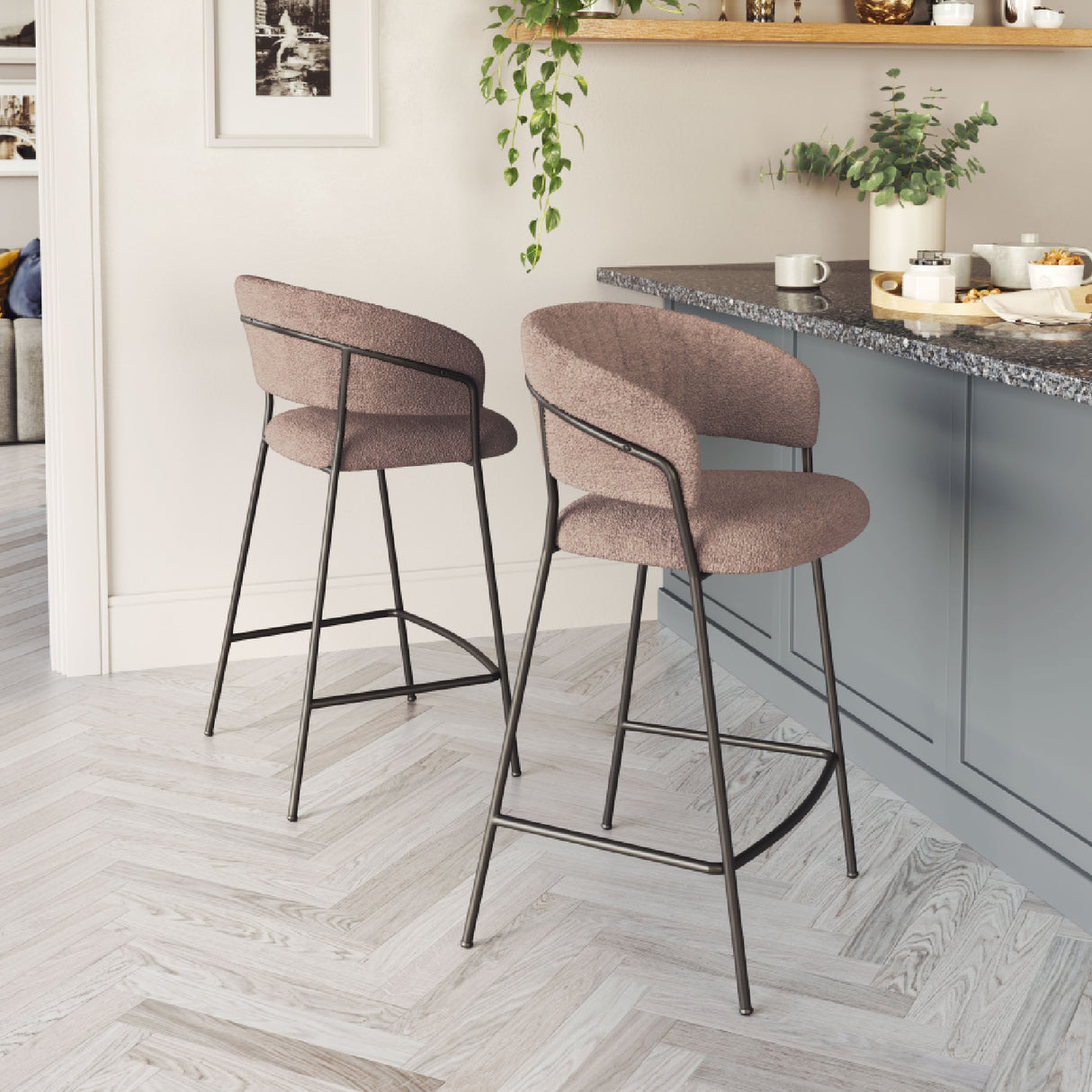 Curved-Back Counter Stools (2) | Oroa.com