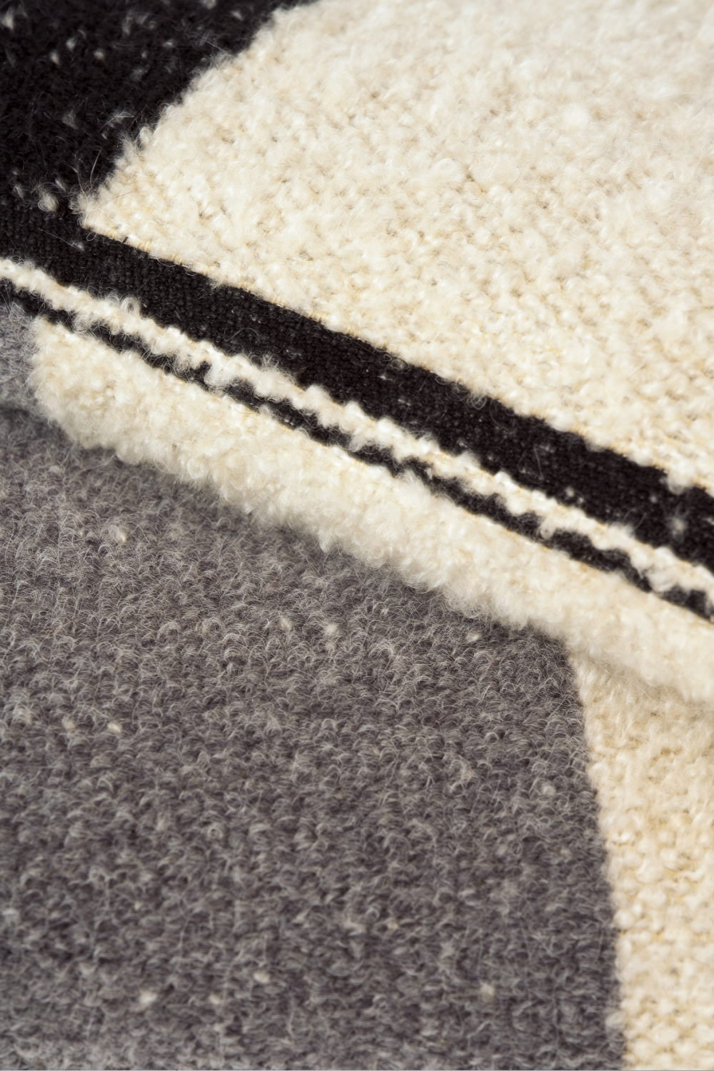 Tri-Color Throw Blanket | Oroa.com