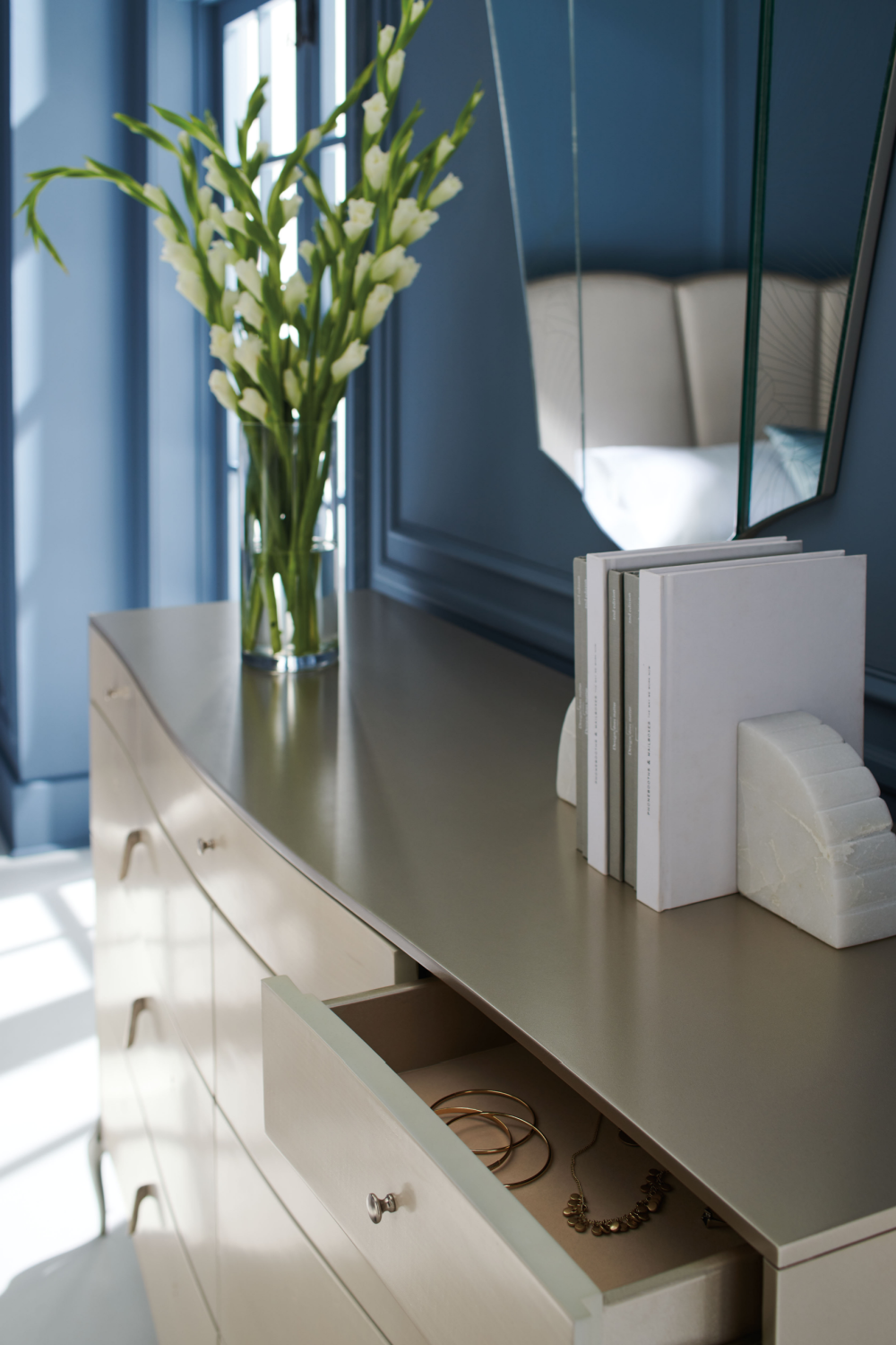 Cream Wooden Dresser | Oroa.com