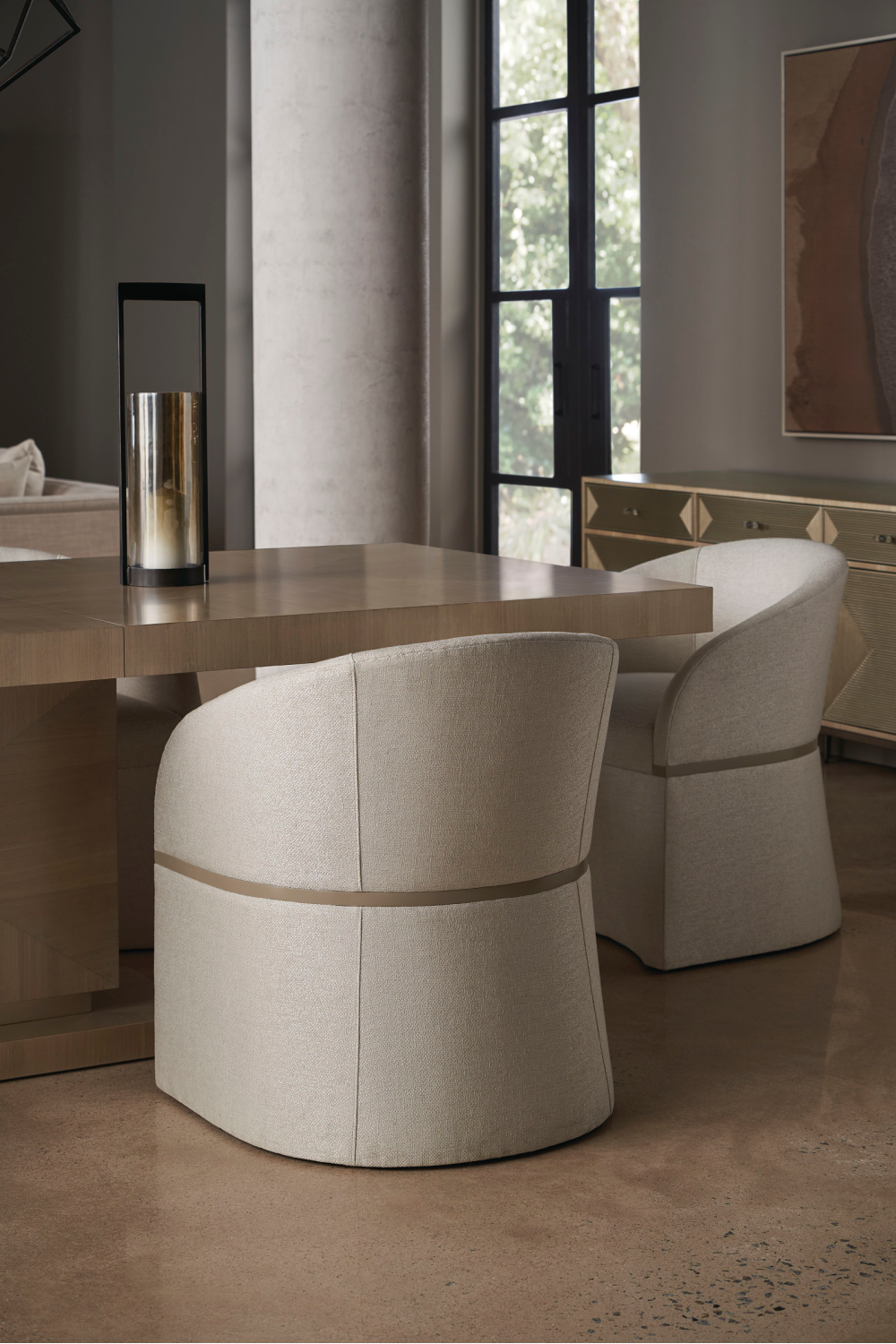 Gray Wooden Extendable Dining Table | Oroa.com