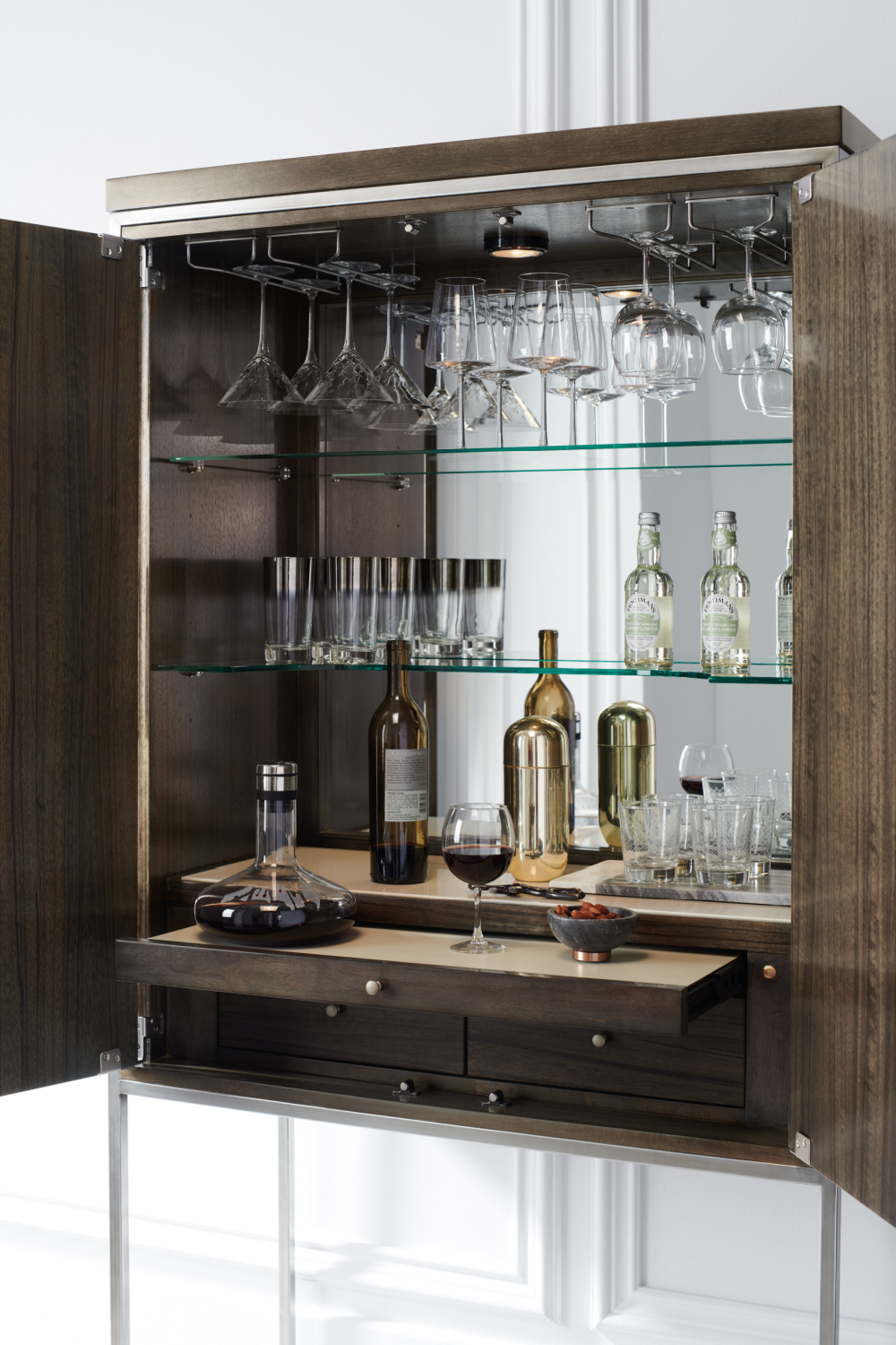 Metal Framed Modern Bar Cabinet | Oroa.com