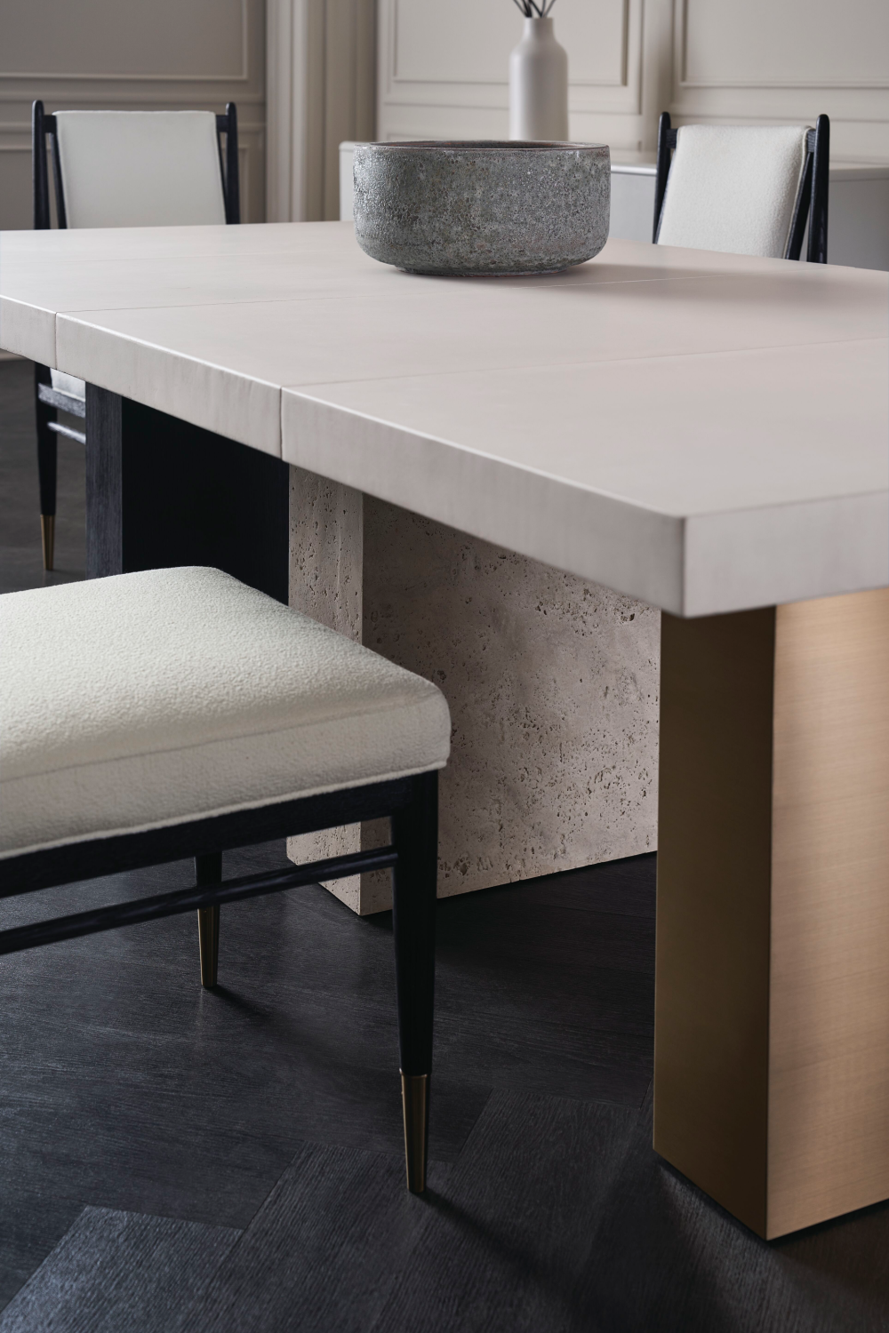 Oak Extendable Modern Dining Table | Oroa.com