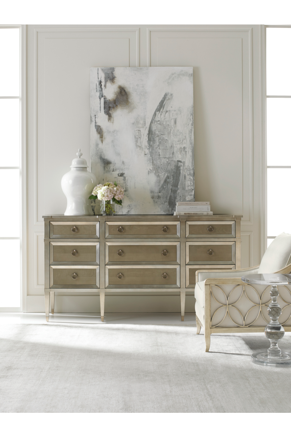 Acrylic Sculpted Side Table | Oroa.com