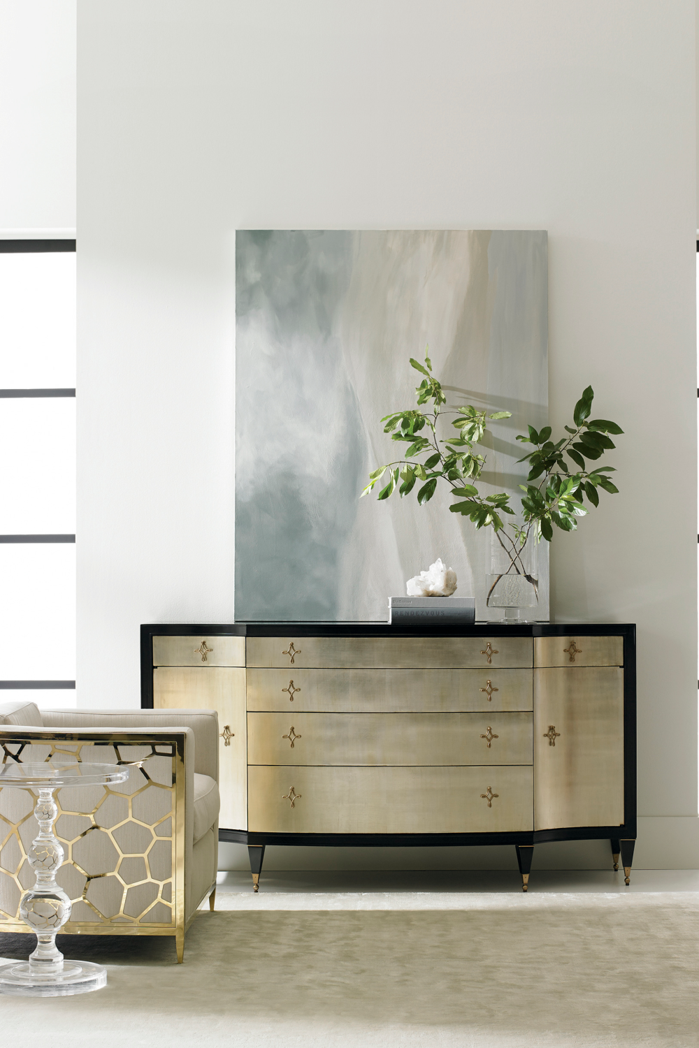 Acrylic Sculpted Side Table | Oroa.com