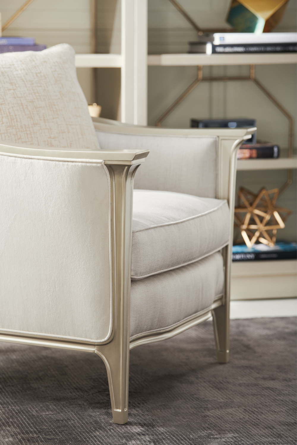 Velvet Modern Lounge Chair | Oroa.com