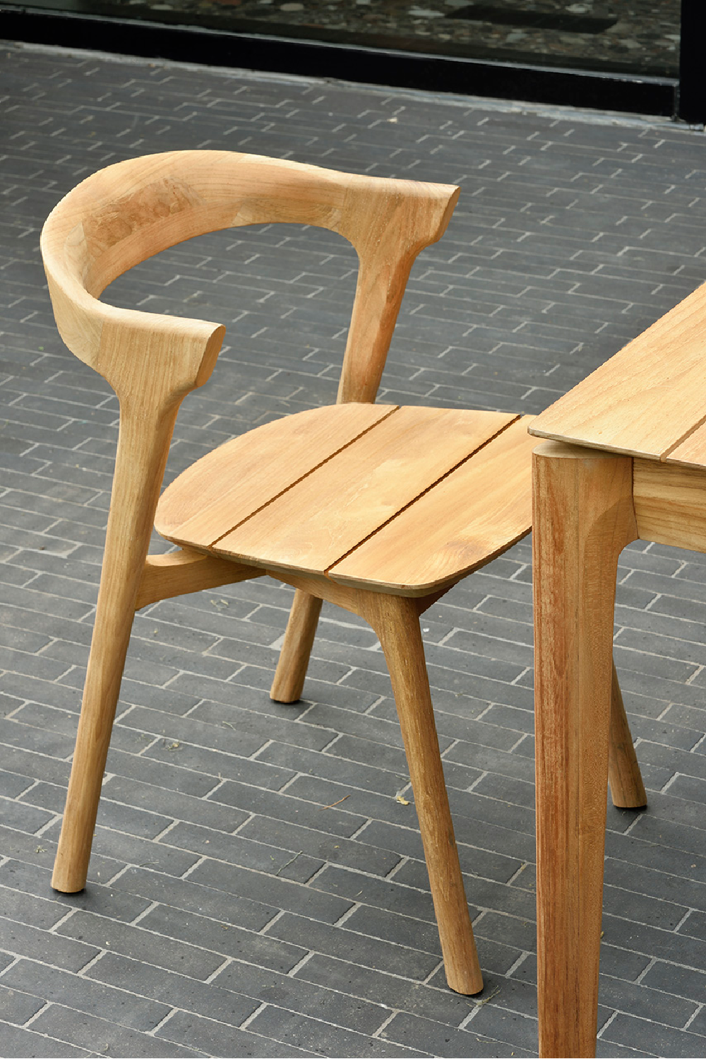 Teak Outdoor Dining Chair | Oroa.com