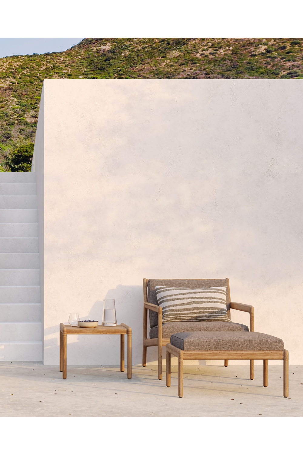 Teak Framed Outdoor Lounge Chair | Oroa.com