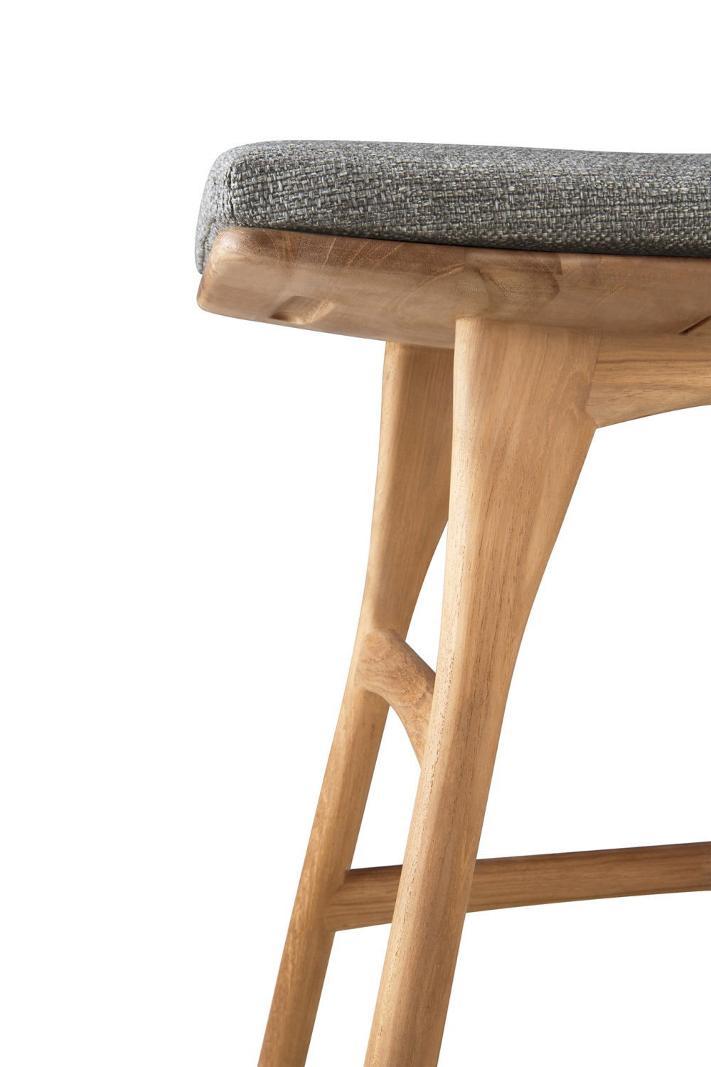 Scandinavian Outdoor Stool | Oroa.com