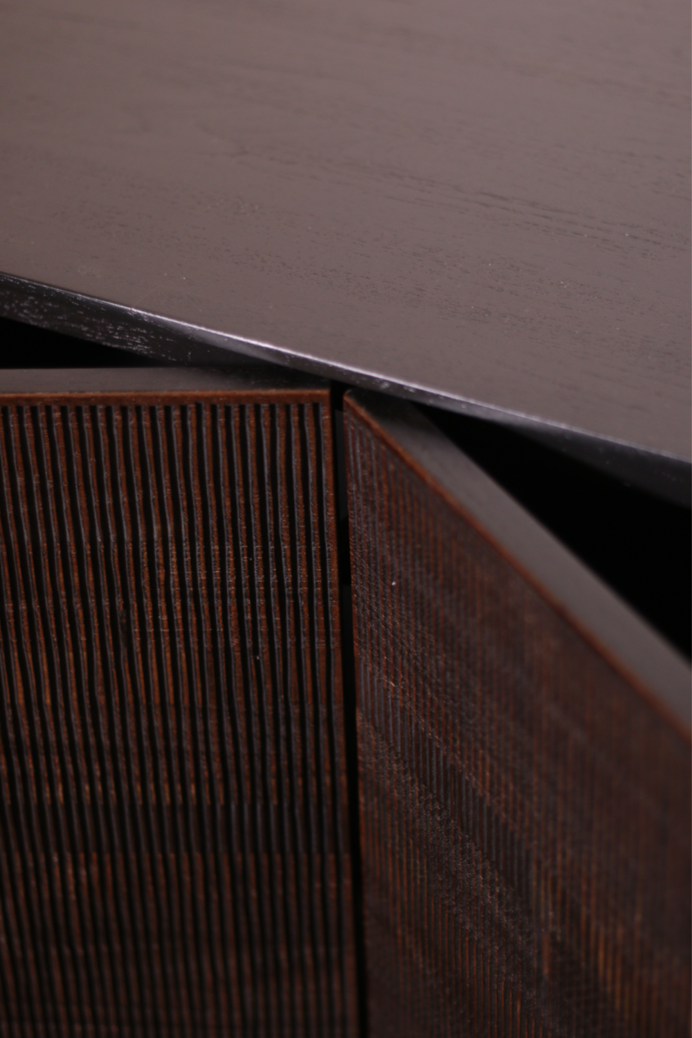 Varnished Teak Black Sideboard | Oroa.com