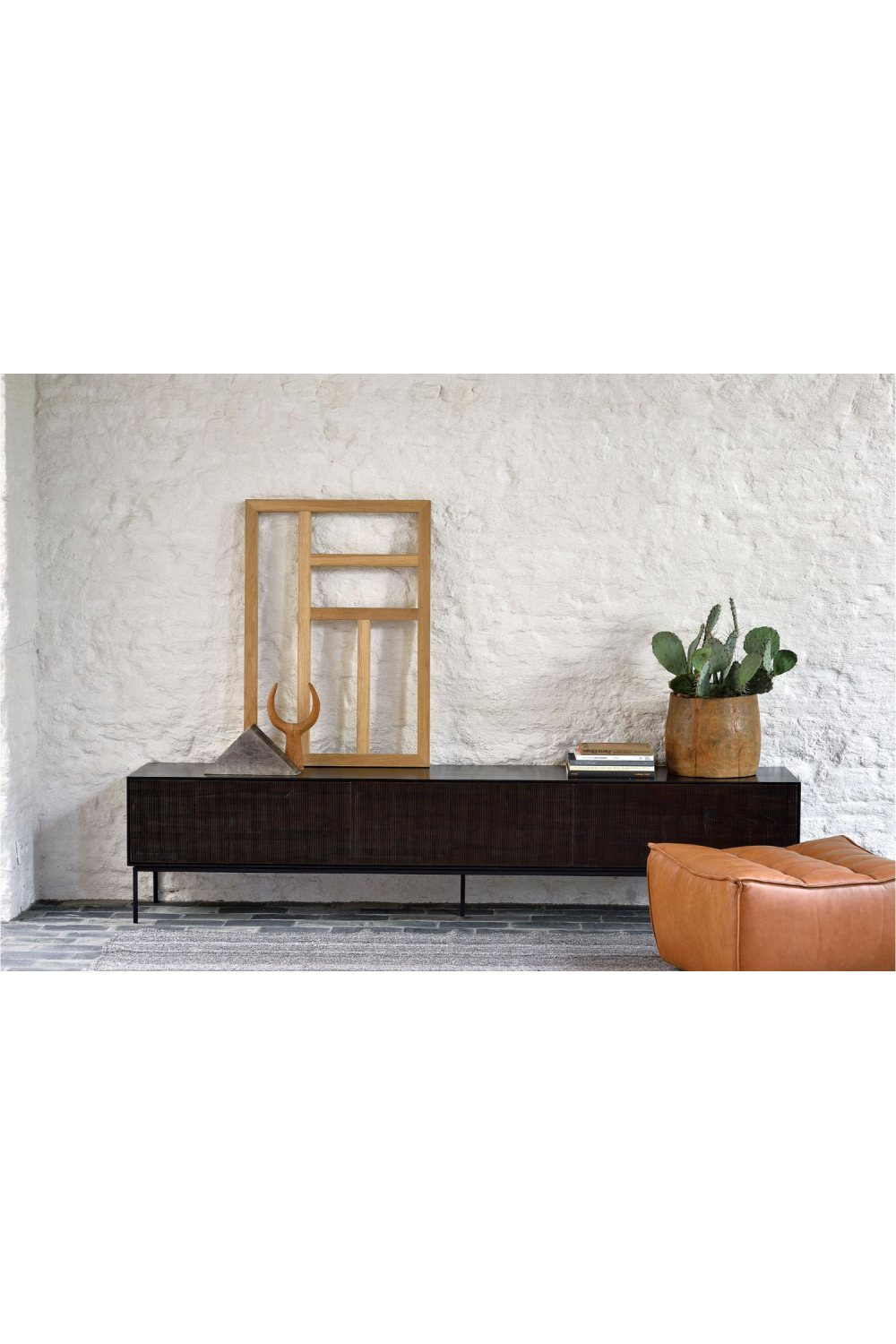Dark Teak TV Cupboard | Oroa.com