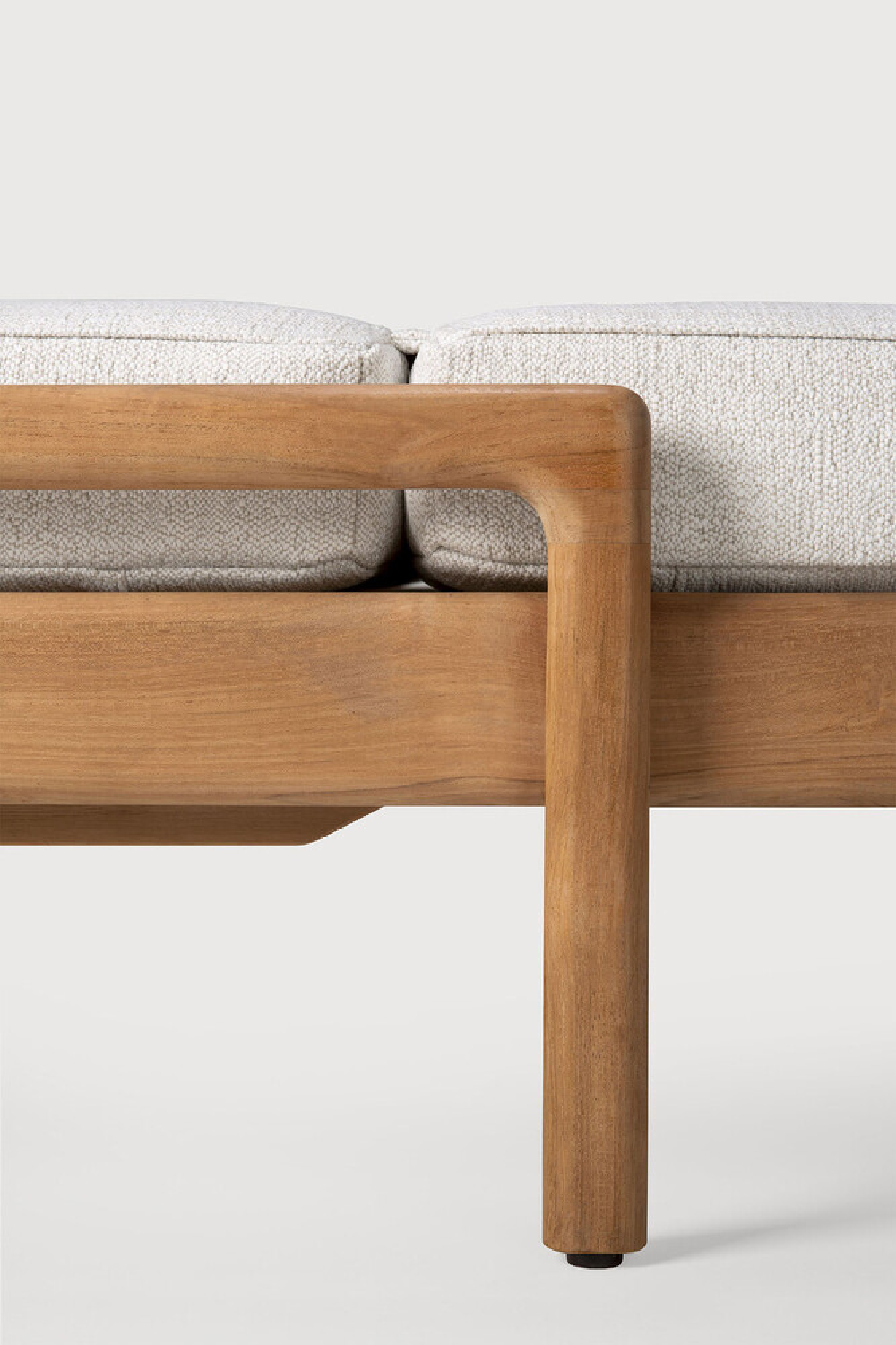 Adjustable Outdoor Lounger Cushion | Oroa.com
