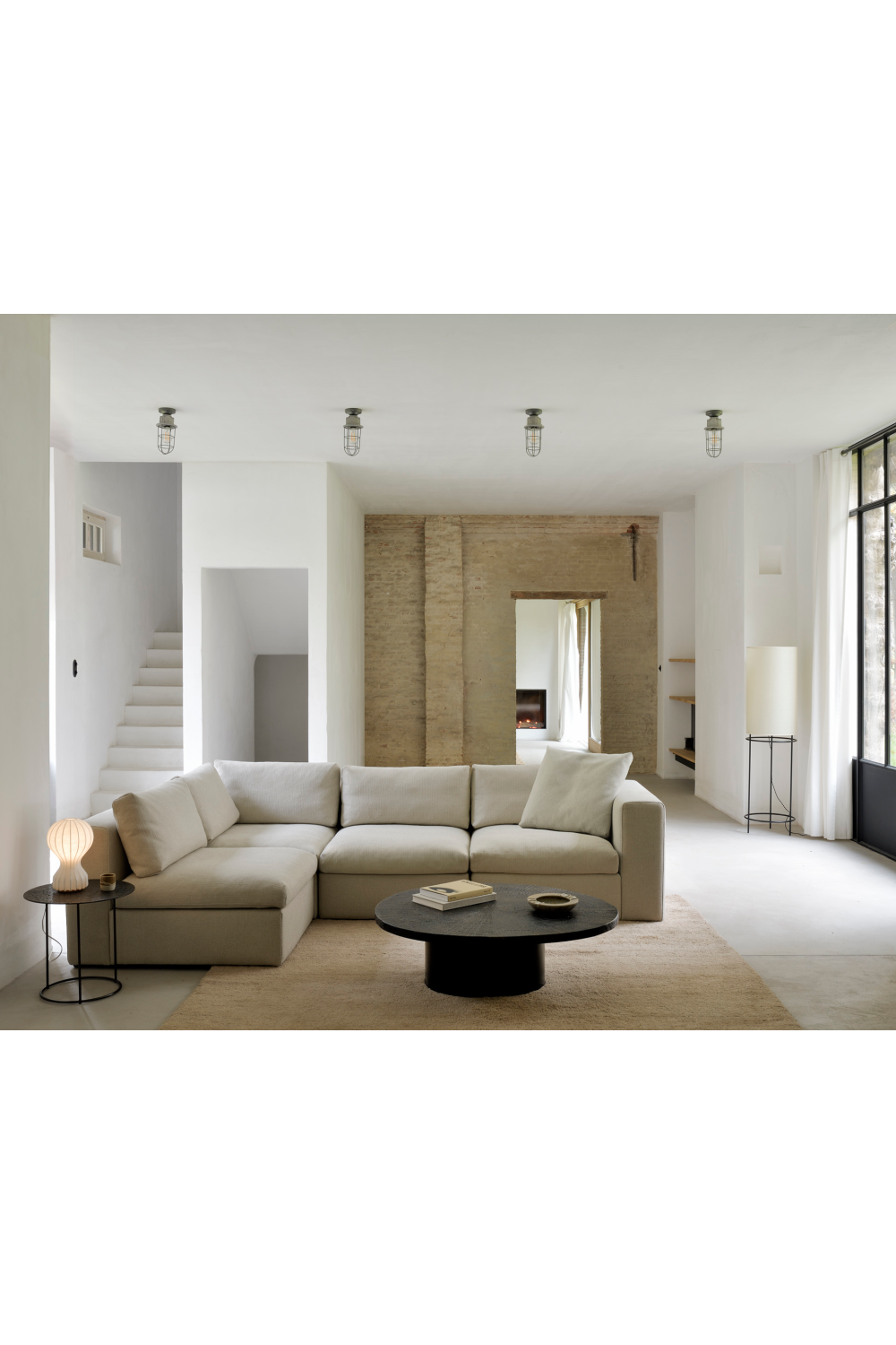 Metallic Oval Coffee Table | Oroa.com