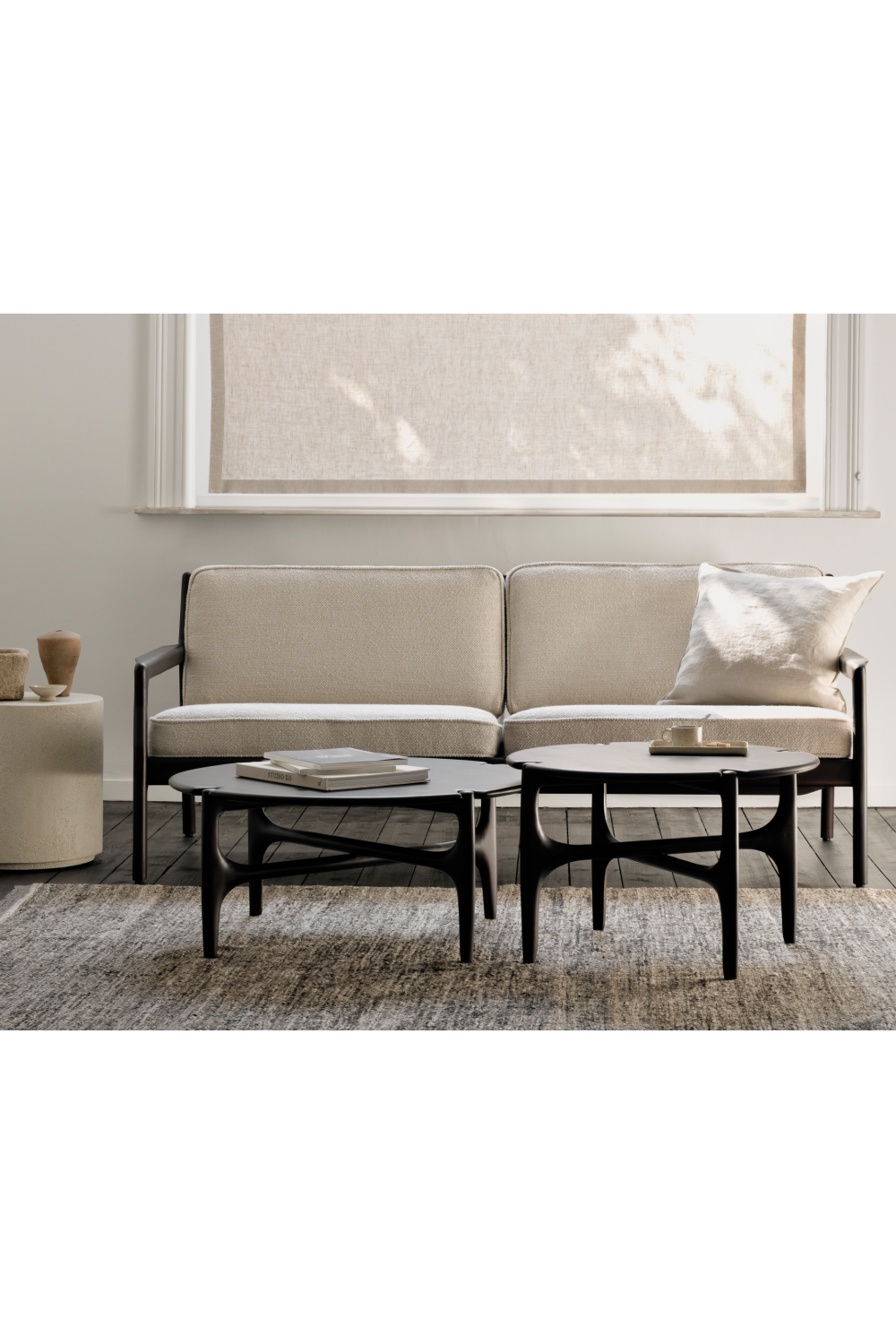 Off-White Side Table | Oroa.com