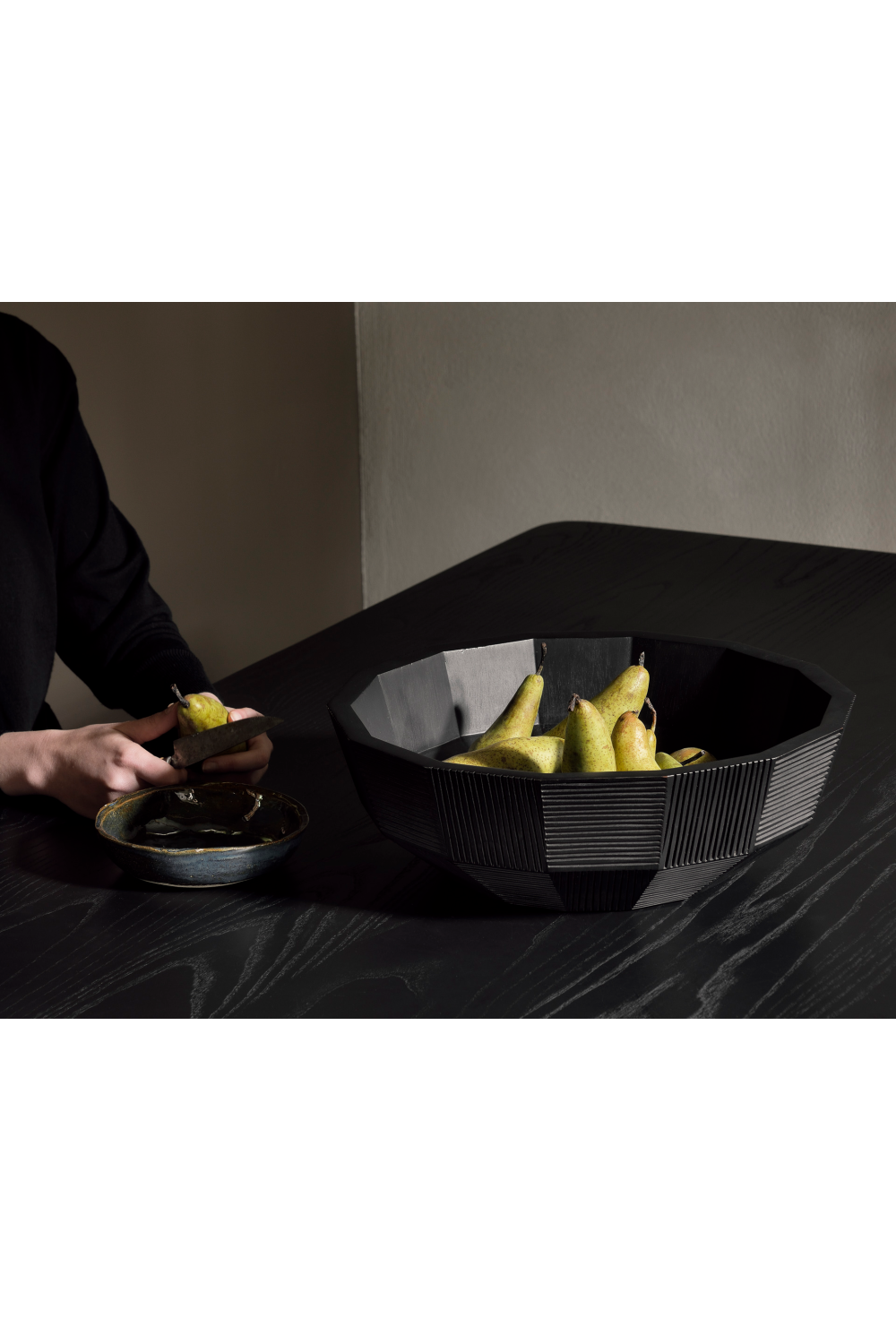 Black Mahogany Modern Bowl | Oroa.com