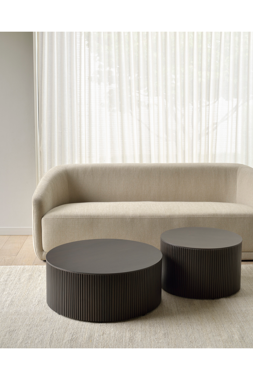 Round Storage Coffee Table | Oroa.com