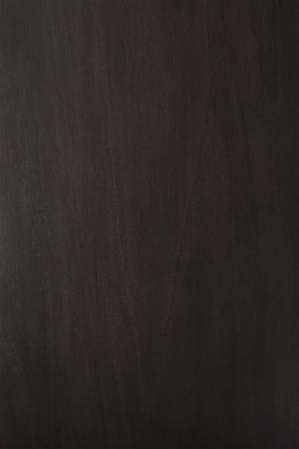 Varnished Round Side Table | Oroa.com