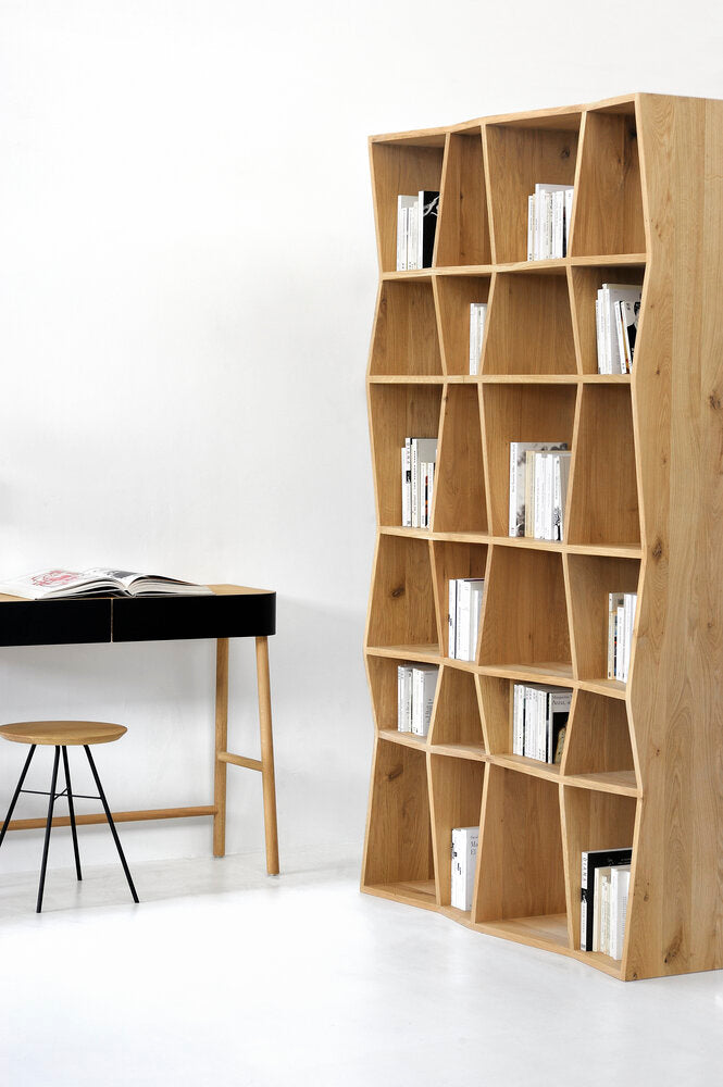 Oiled Oak Book Rack | Oroa.com