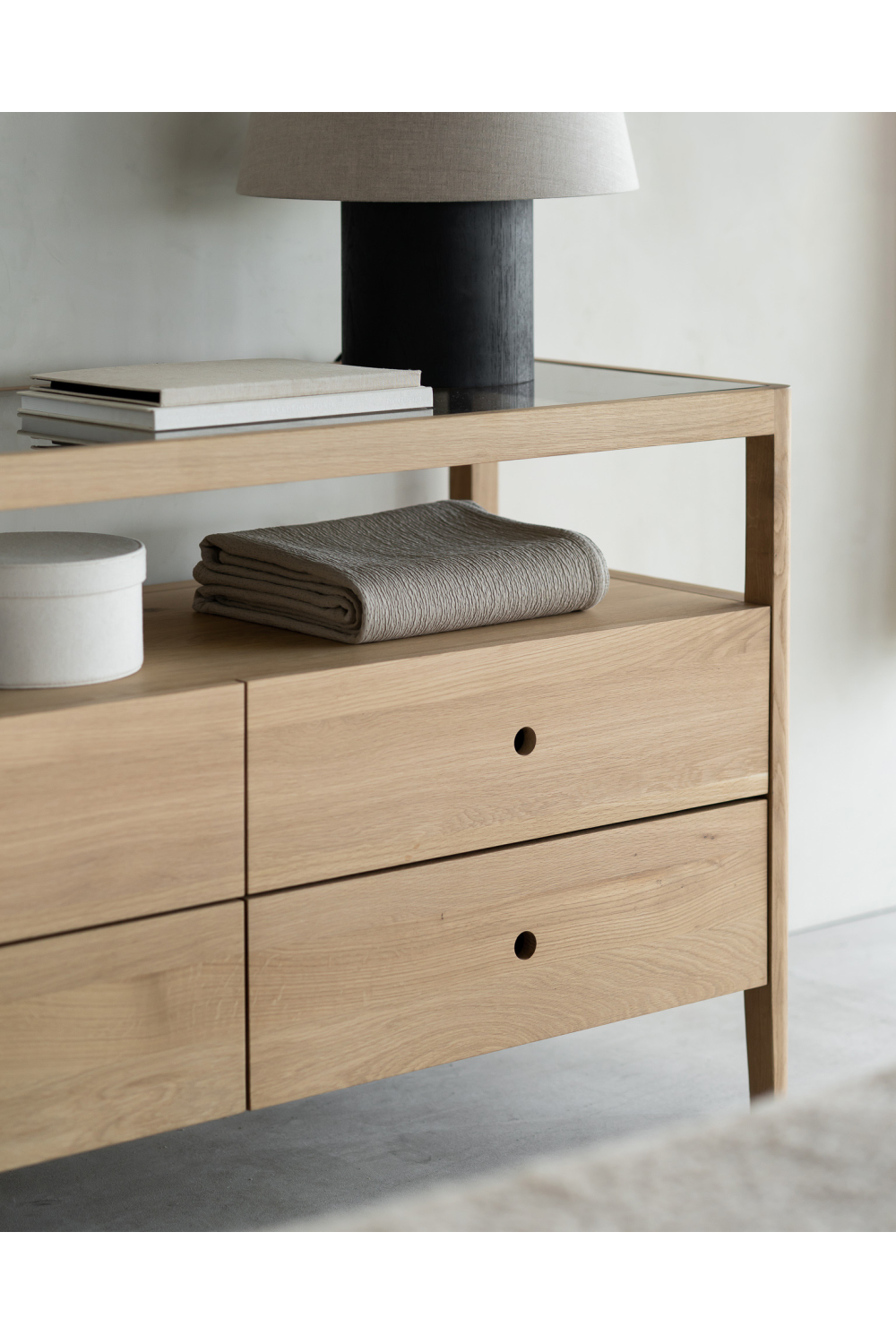 Oiled Oak Dresser | Oroa.com