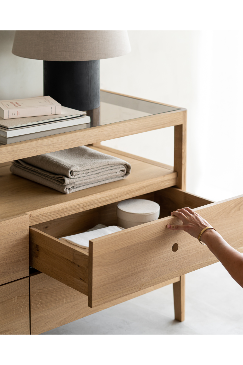 Oiled Oak Dresser | Oroa.com