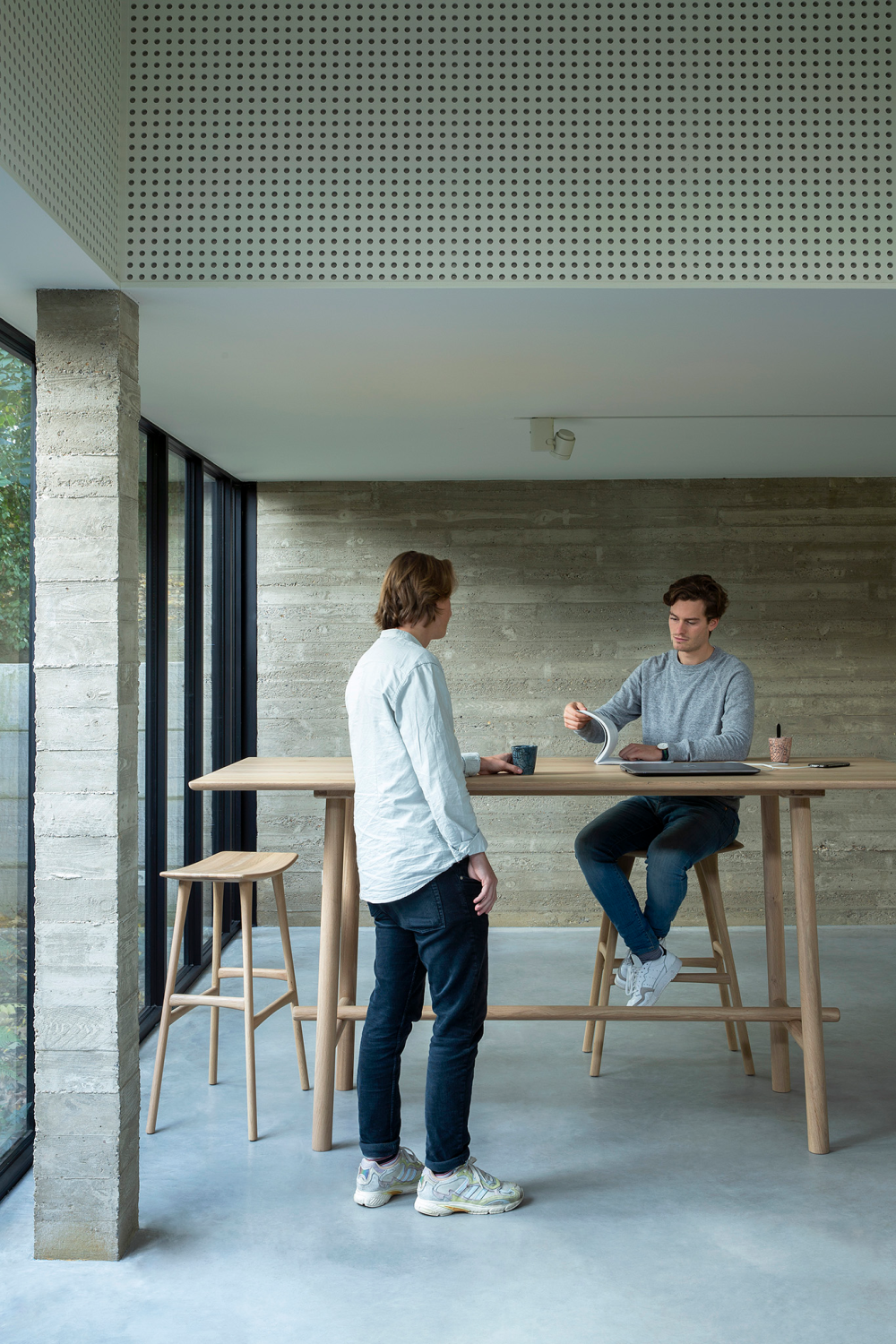 Wooden Backless Barstool | Oroa.com