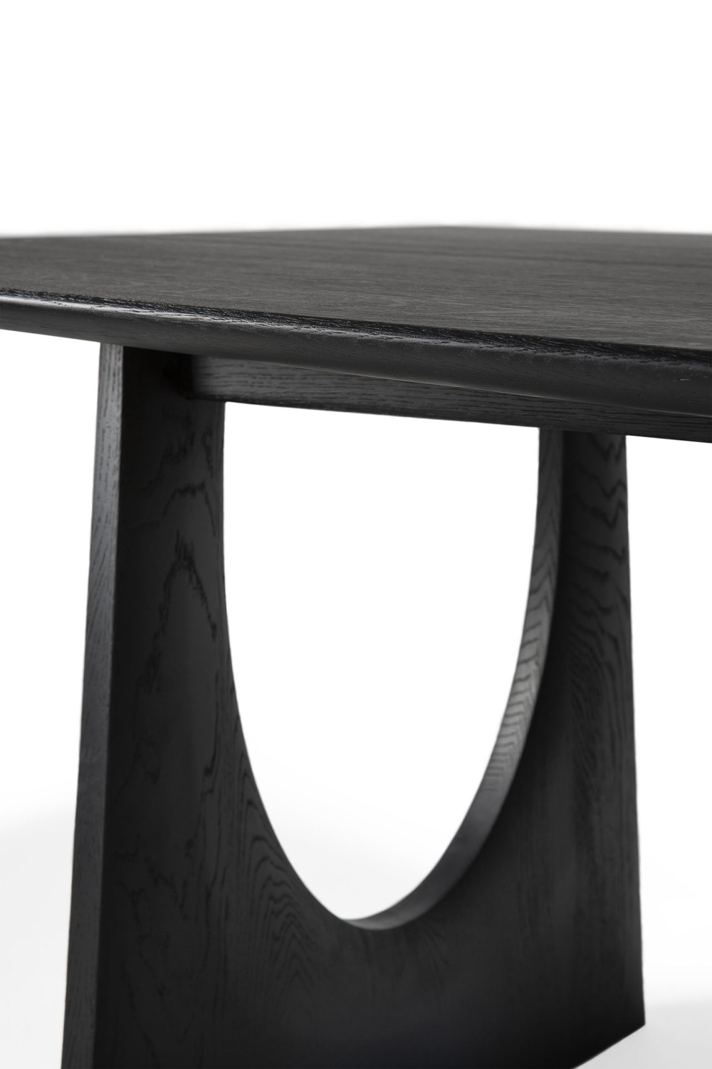 Black Oak Modern Dining Table | Oroa.com