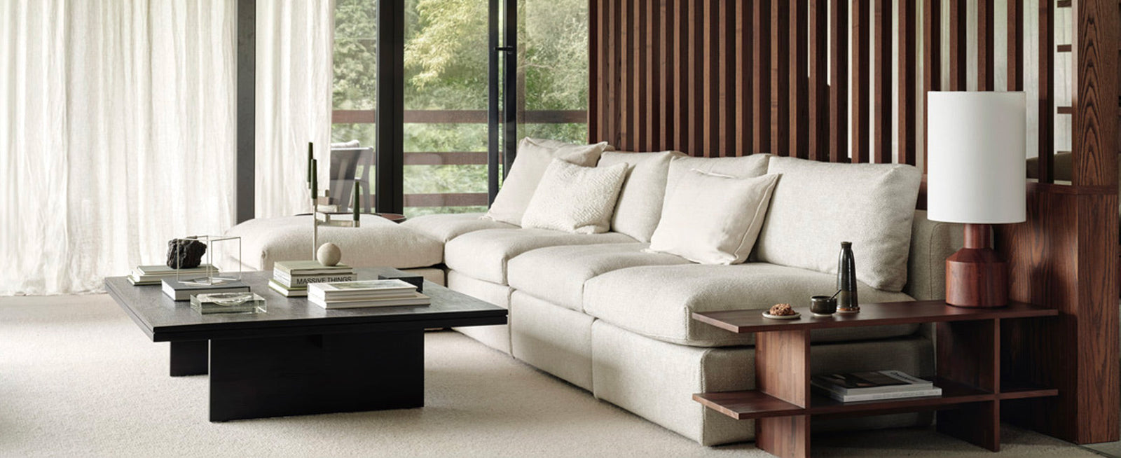   The Minimalist Sofa: A Key Piece for Modern Interiors This Fall | Oroa.com