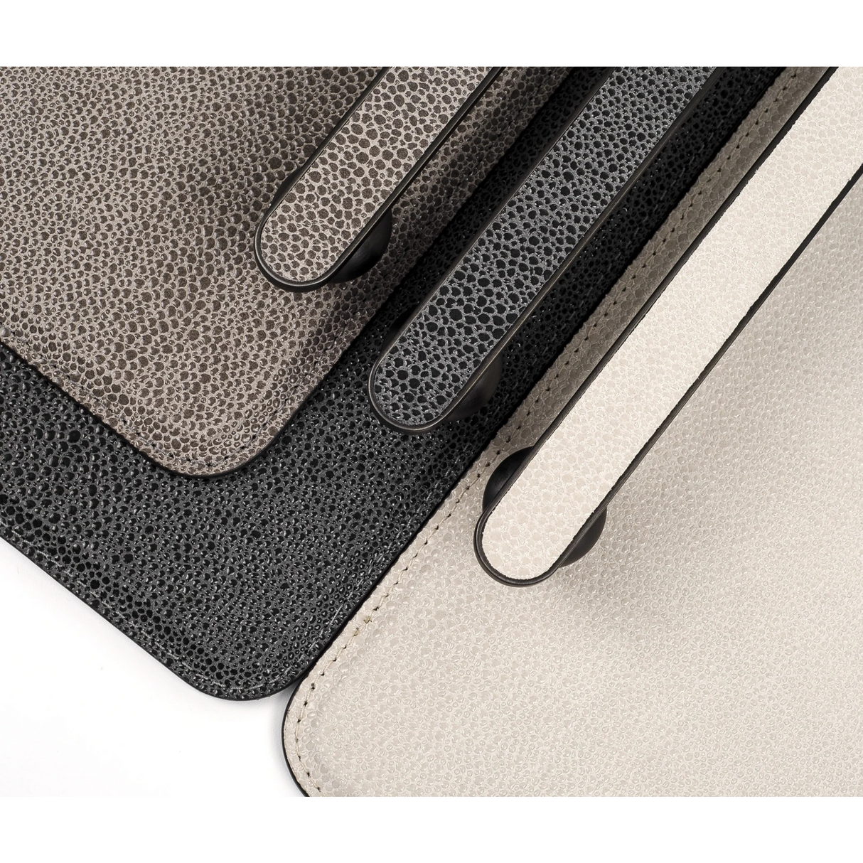   Leather Tray With Handles | Oroa.com