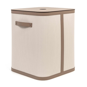   Square Lidded Leather Basket | Oroa.com