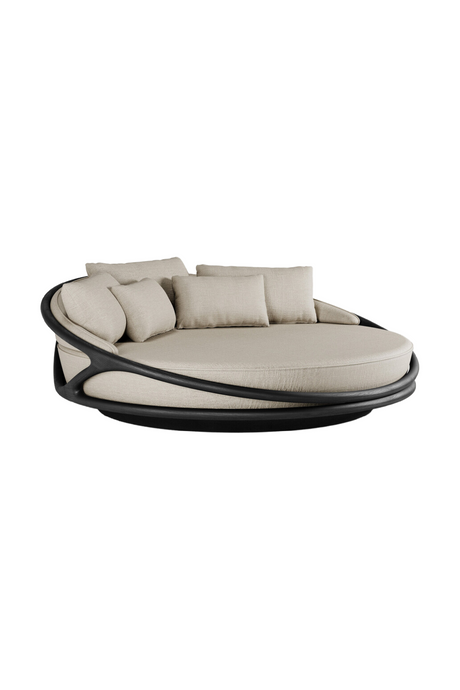   Round Varnished Teak Outdoor Daybed | Oroa.com