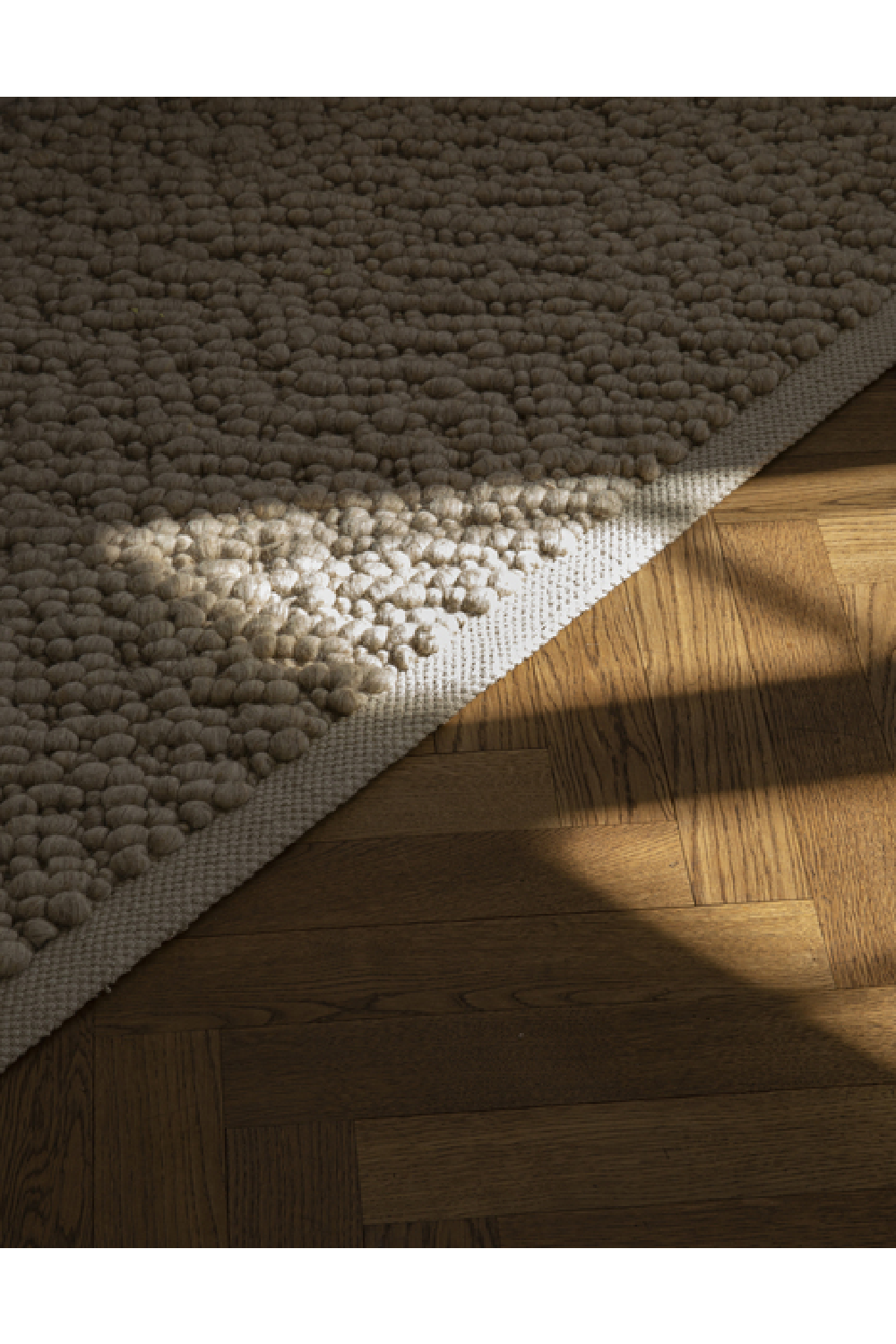   Woven Wool Rug | Oroa.com