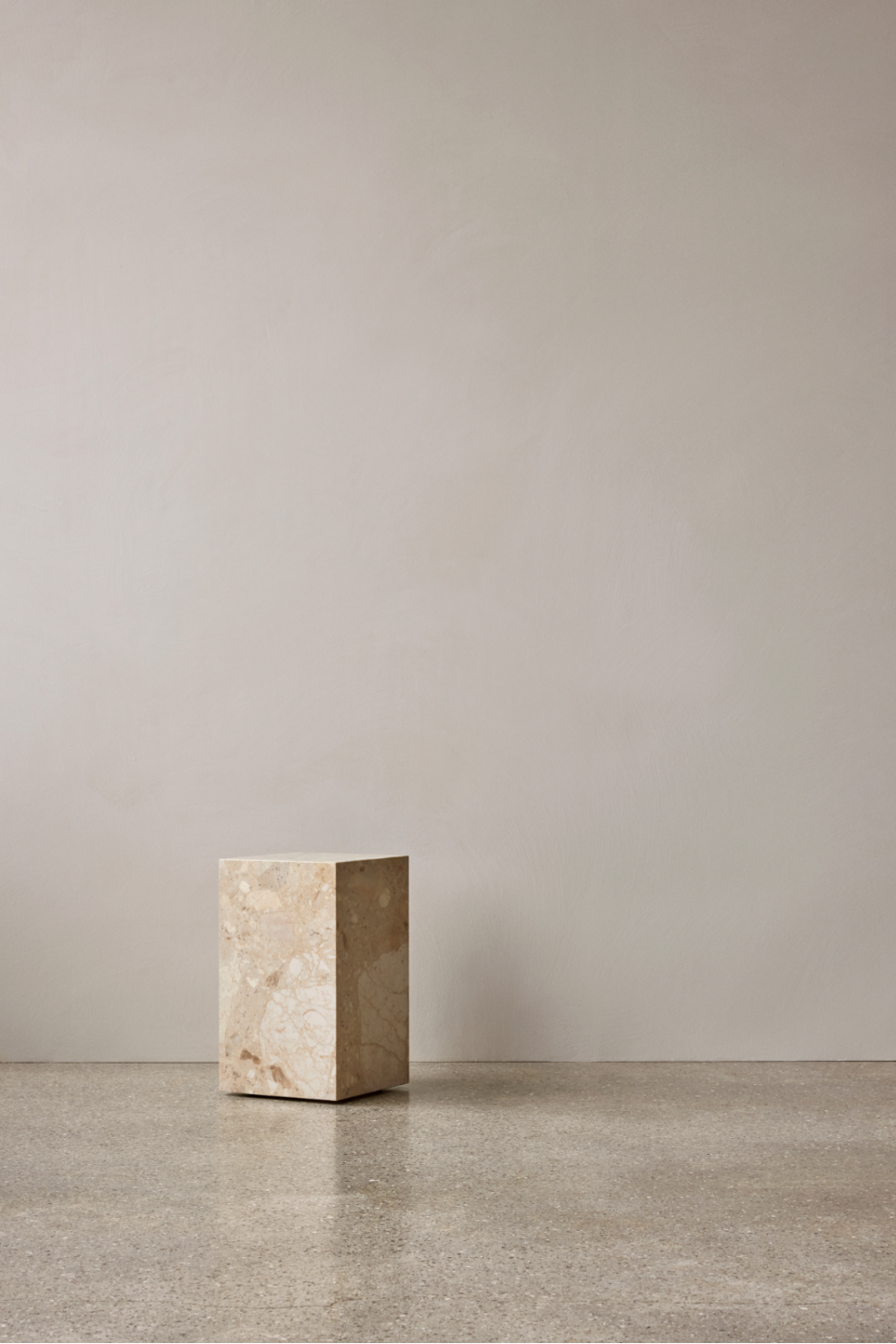   Stone Tall Column | Oroa.com