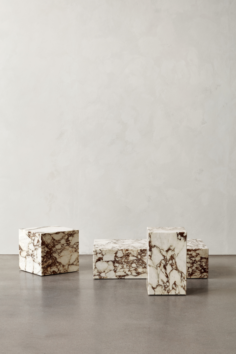   Stone Cubic Column | Oroa.com
