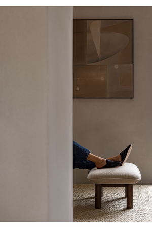   Cushioned Wooden Ottoman | Oroa.com