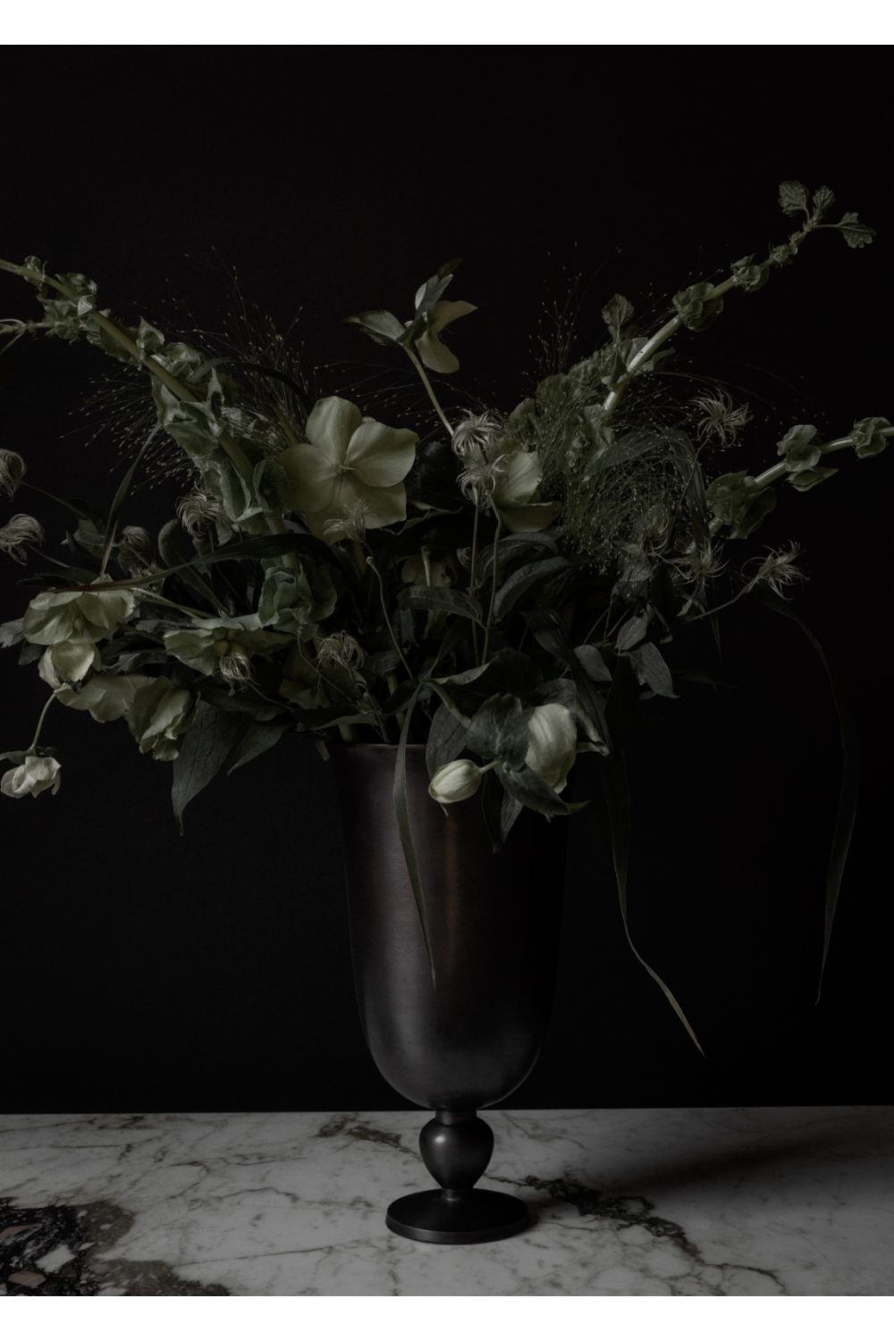   Brown Bronzed Vase | Oroa.com