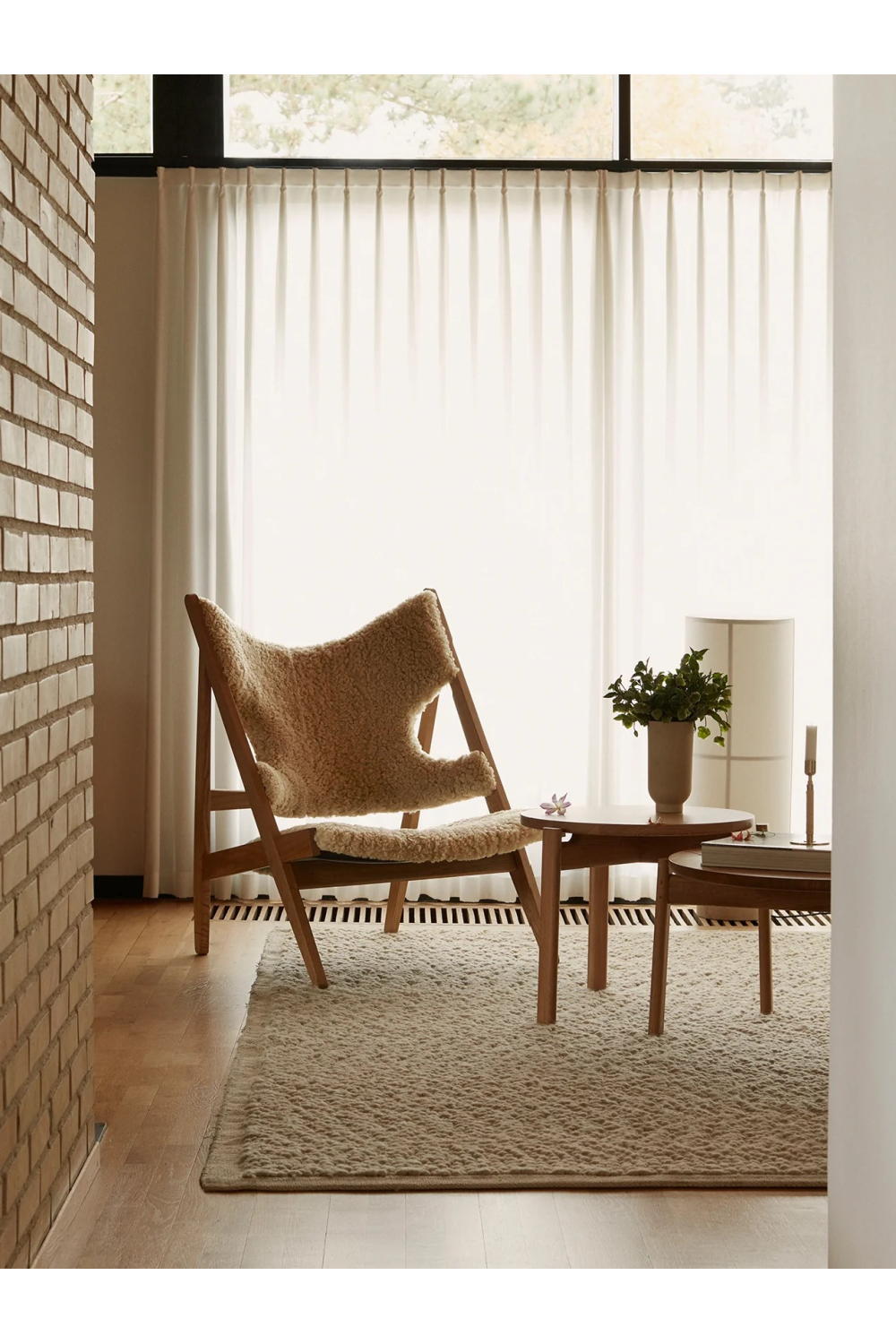   Leather Lounge Chair | Oroa.com